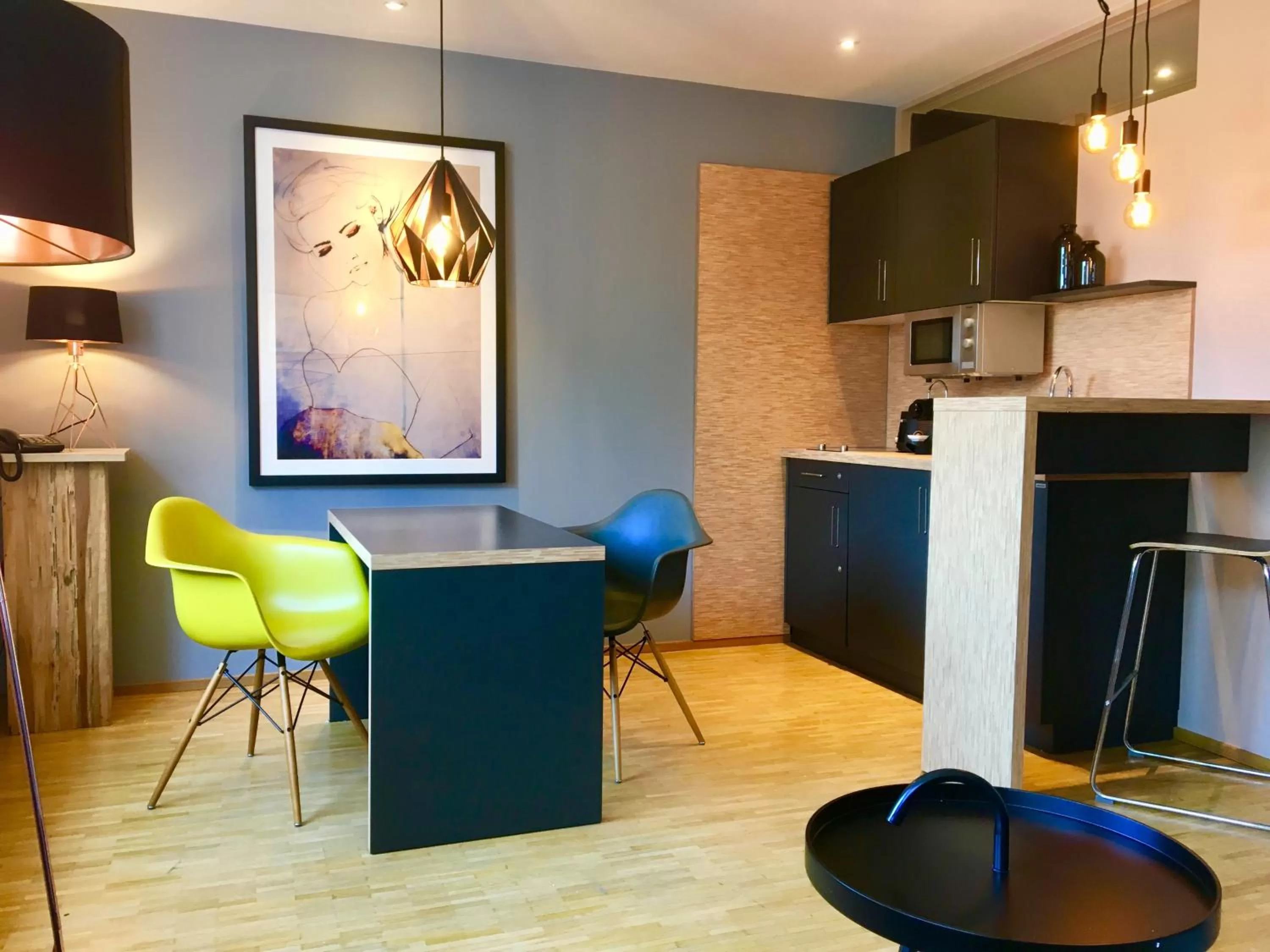 Dining area in zeitwohnhaus SUITE-HOTEL & SERVICED APARTMENTS