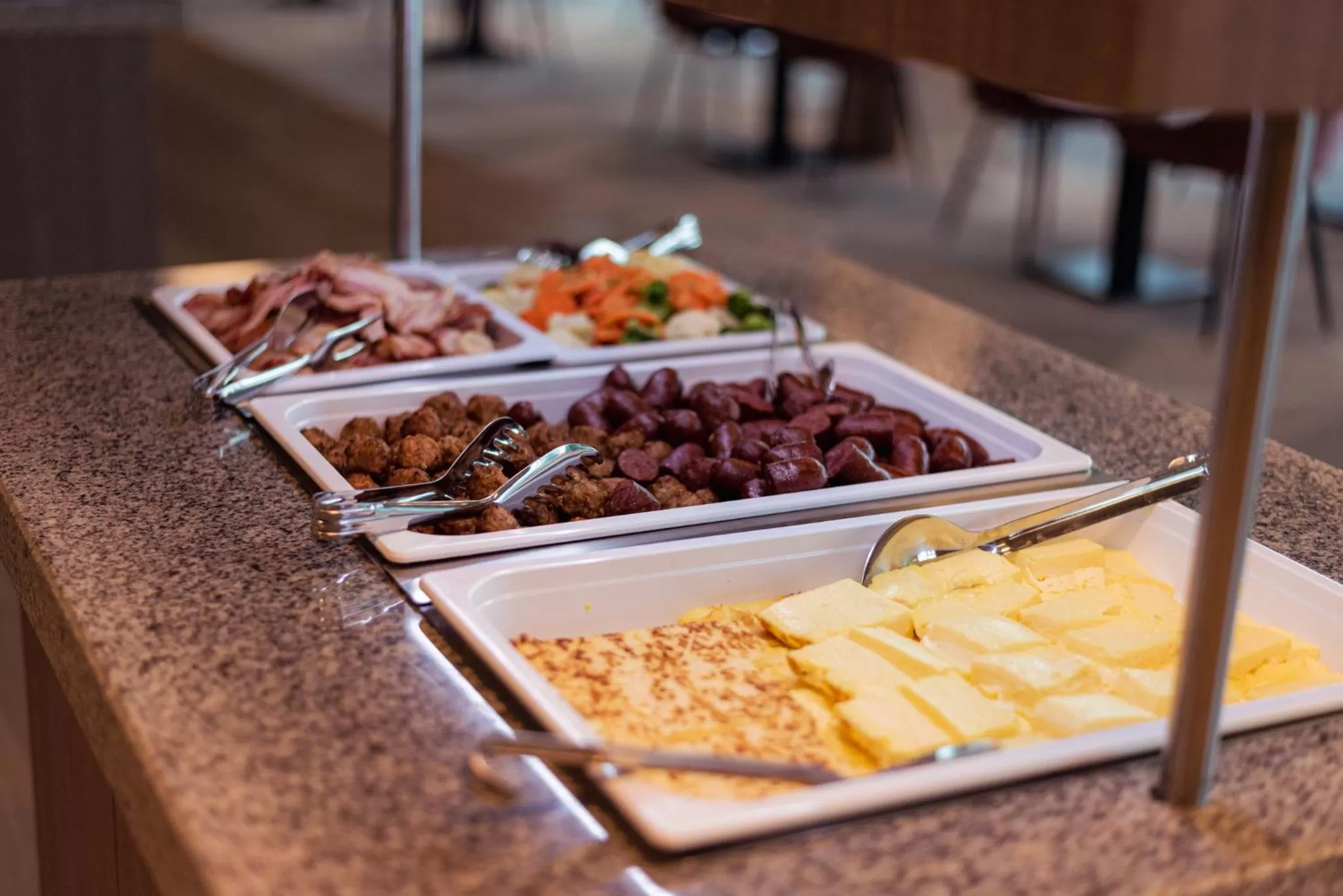 Food and drinks in Meri Seaside Hotel & SPA