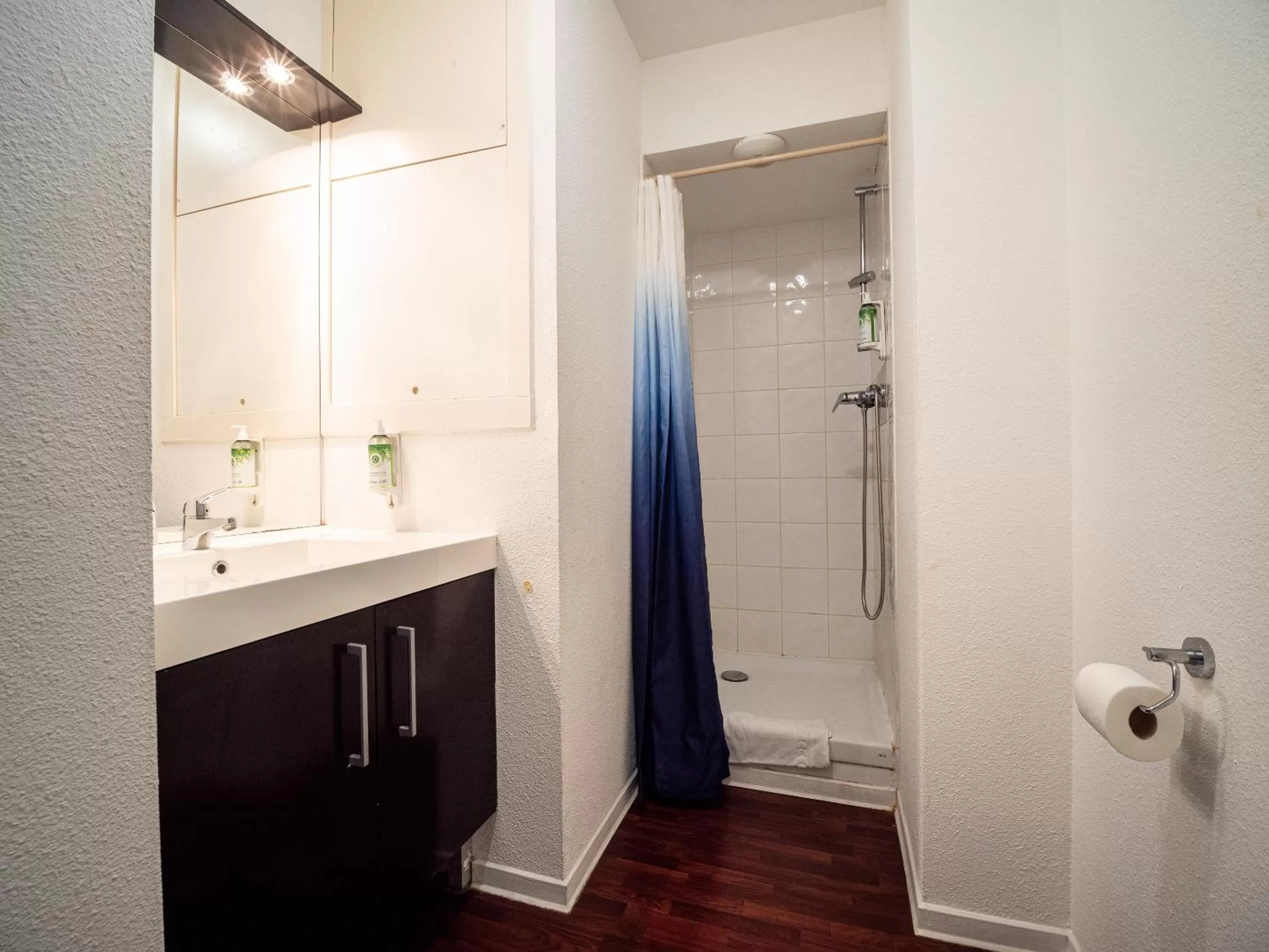 Bathroom in Residhotel St Etienne Centre