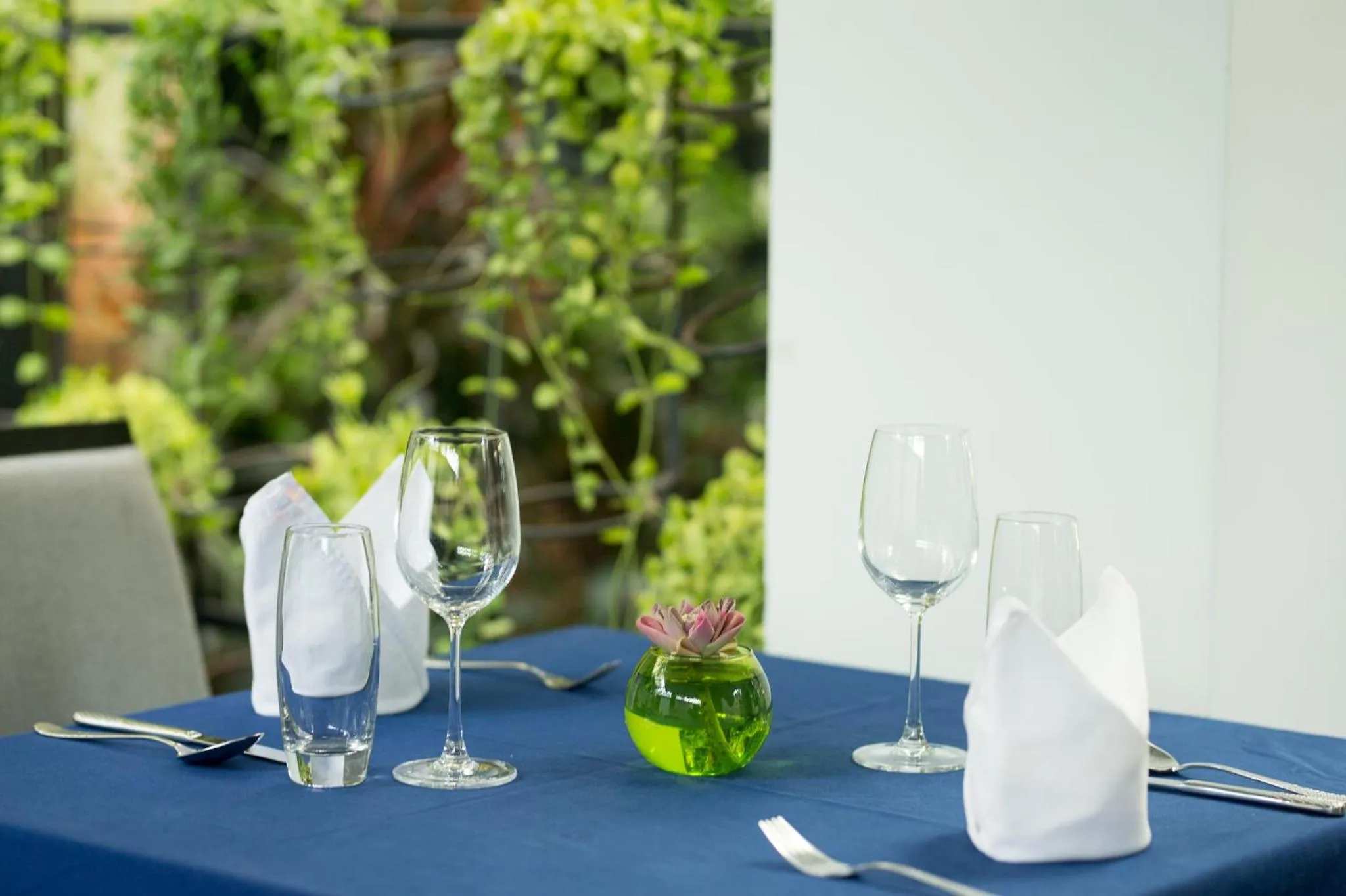 Food and drinks in Monthara Angkor Residence