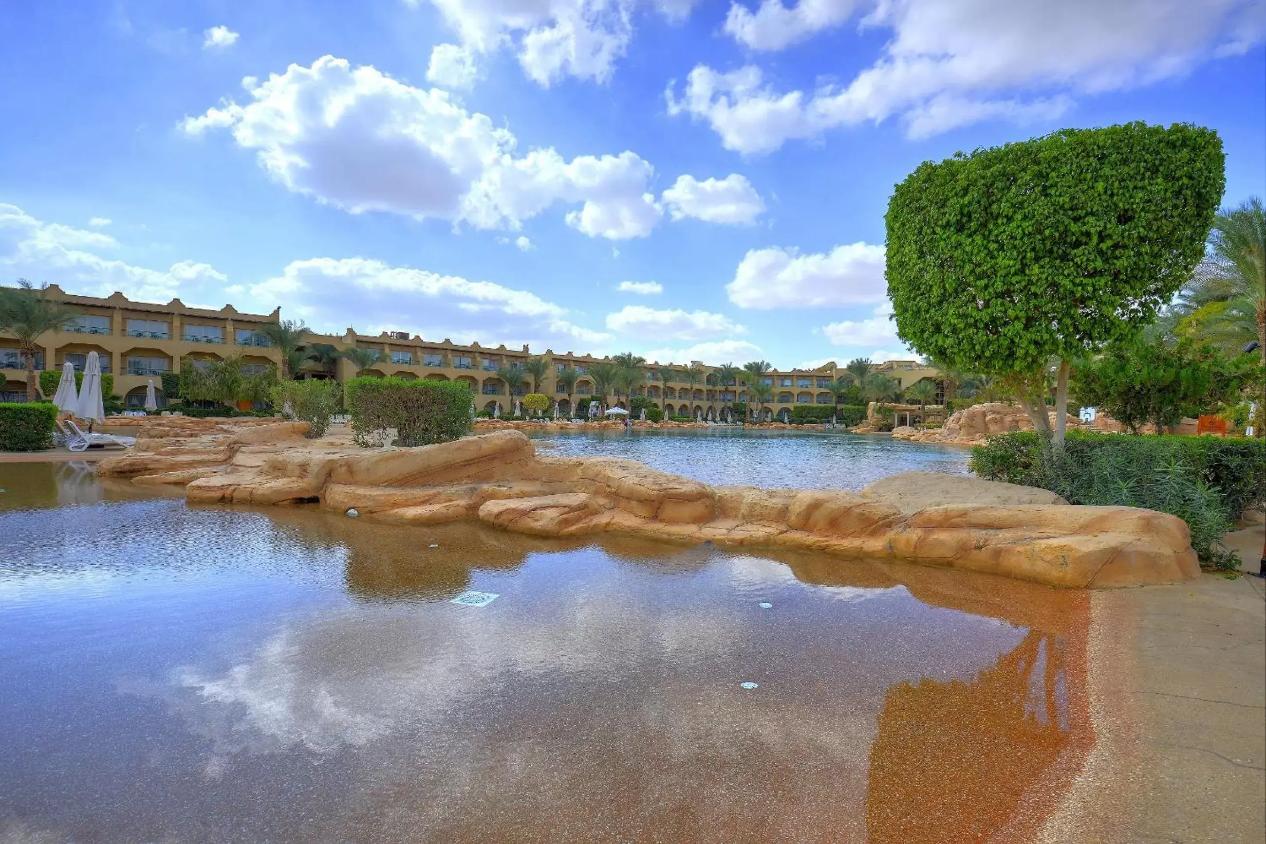 Pool view in Stella Di Mare Grand Hotel