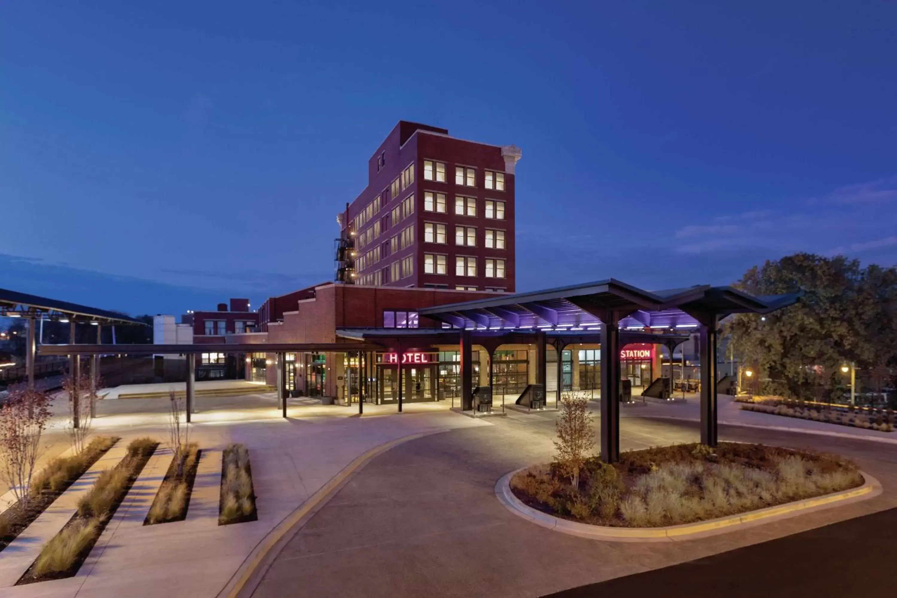 Property Building in The Central Station Memphis, Curio Collection By Hilton