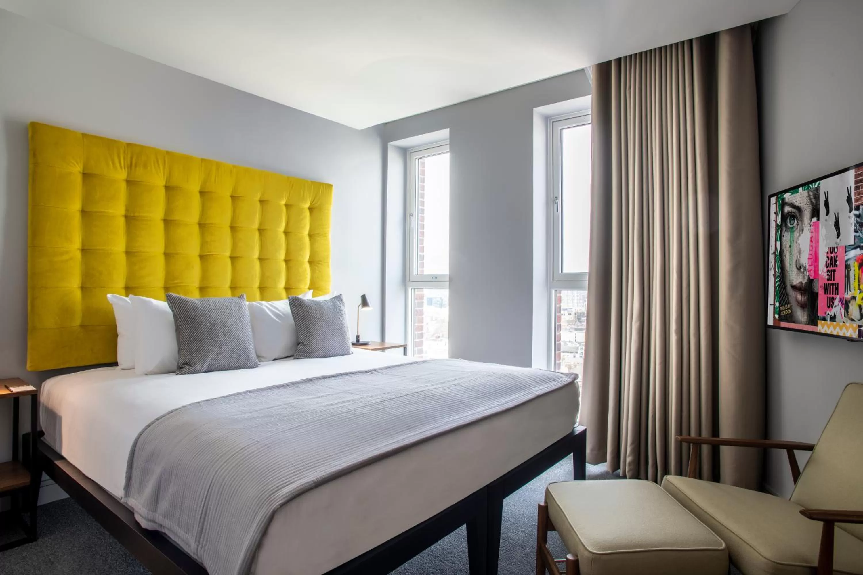 Bedroom, Bed in The Gate London City