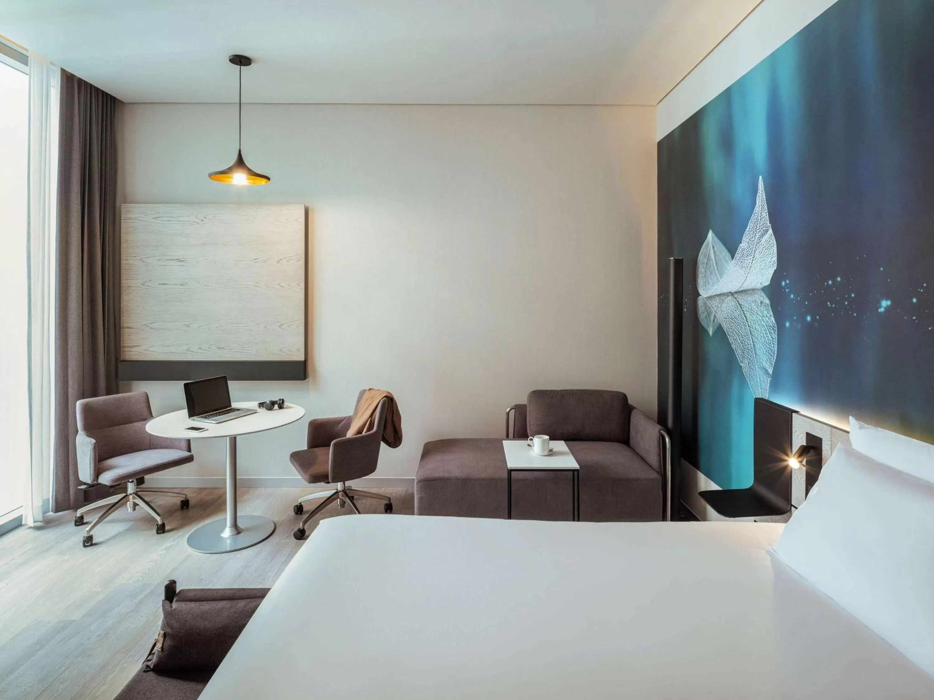 Photo of the whole room, Bed in Novotel Mexico City Toreo