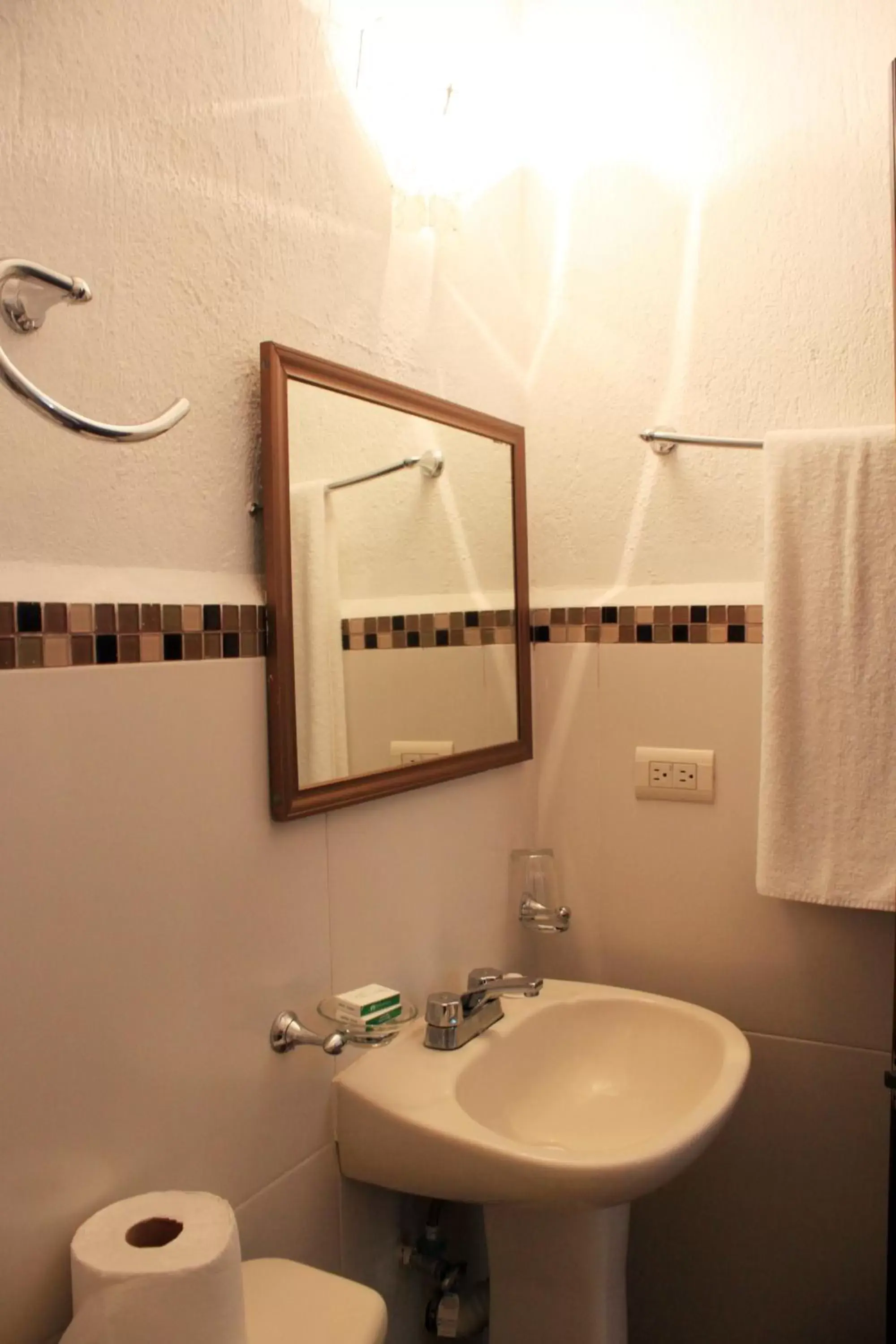 Bathroom in Suites Plaza del Rio - Family Hotel Malecón Centro