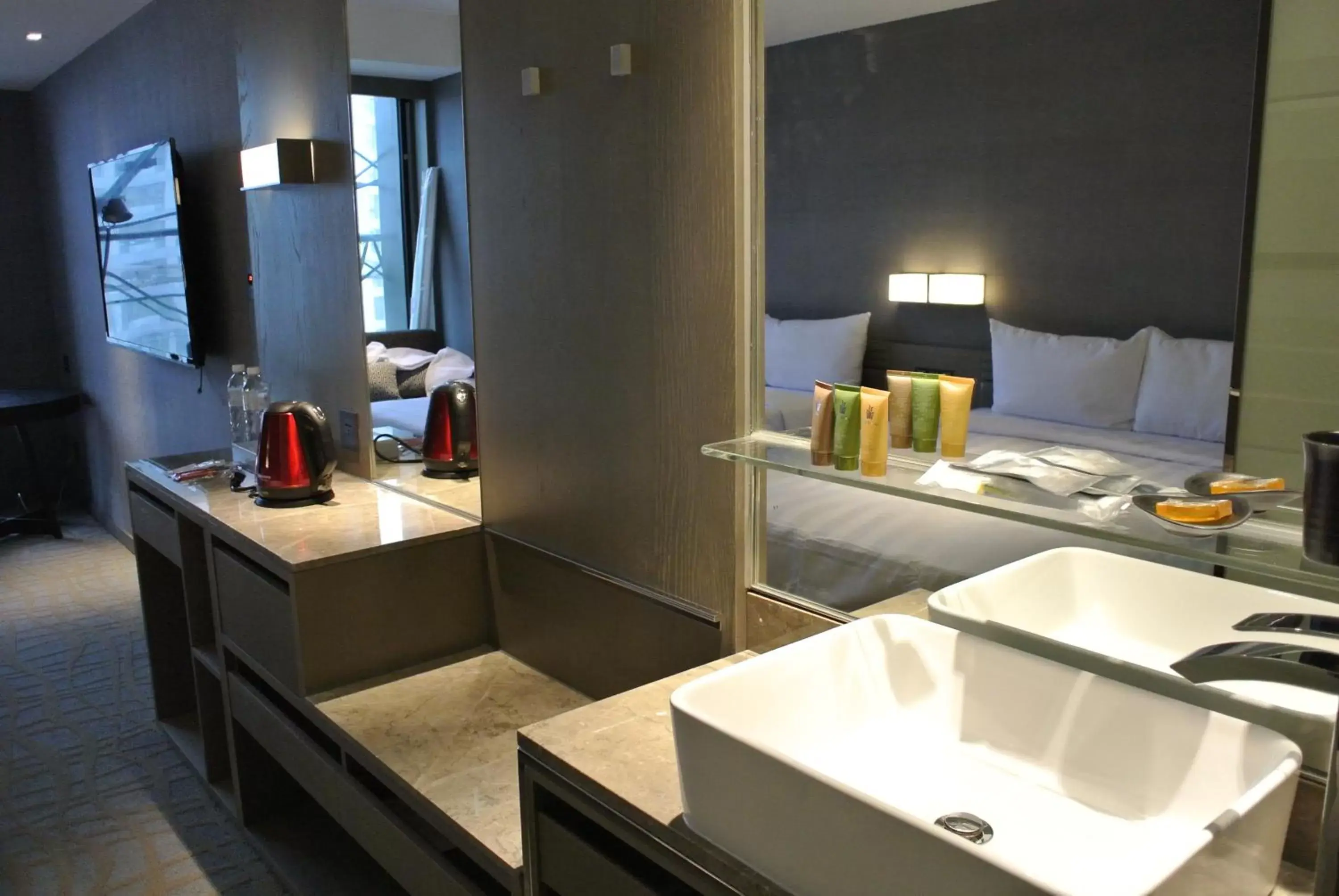 Bathroom in Hotel Midtown Richardson