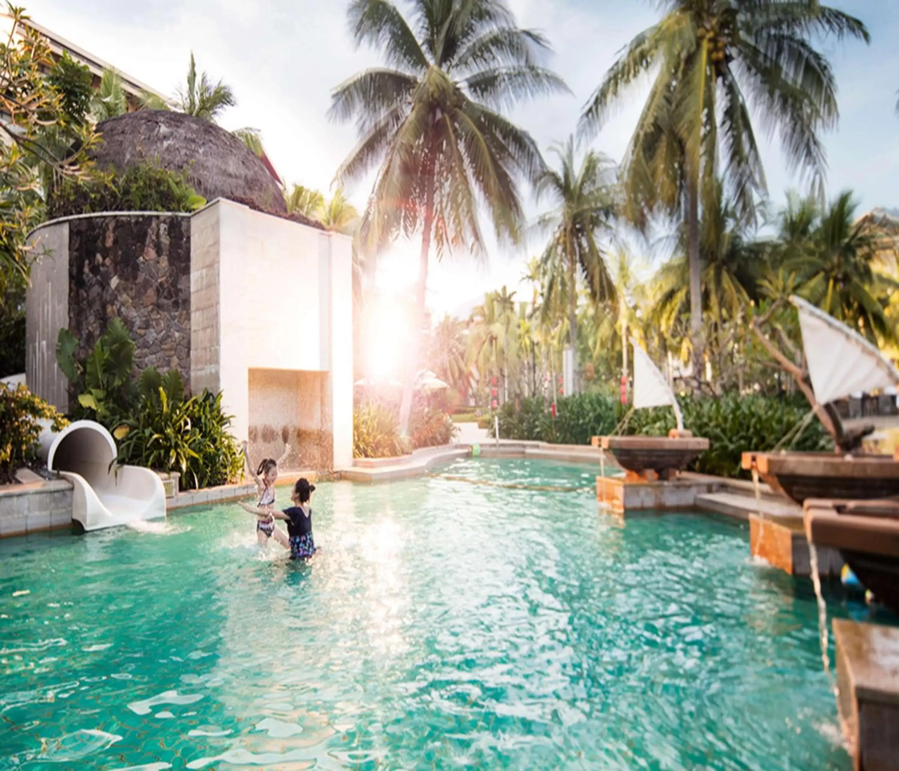 Pool view, Swimming Pool in Hilton Sanya Yalong Bay Resort & Spa