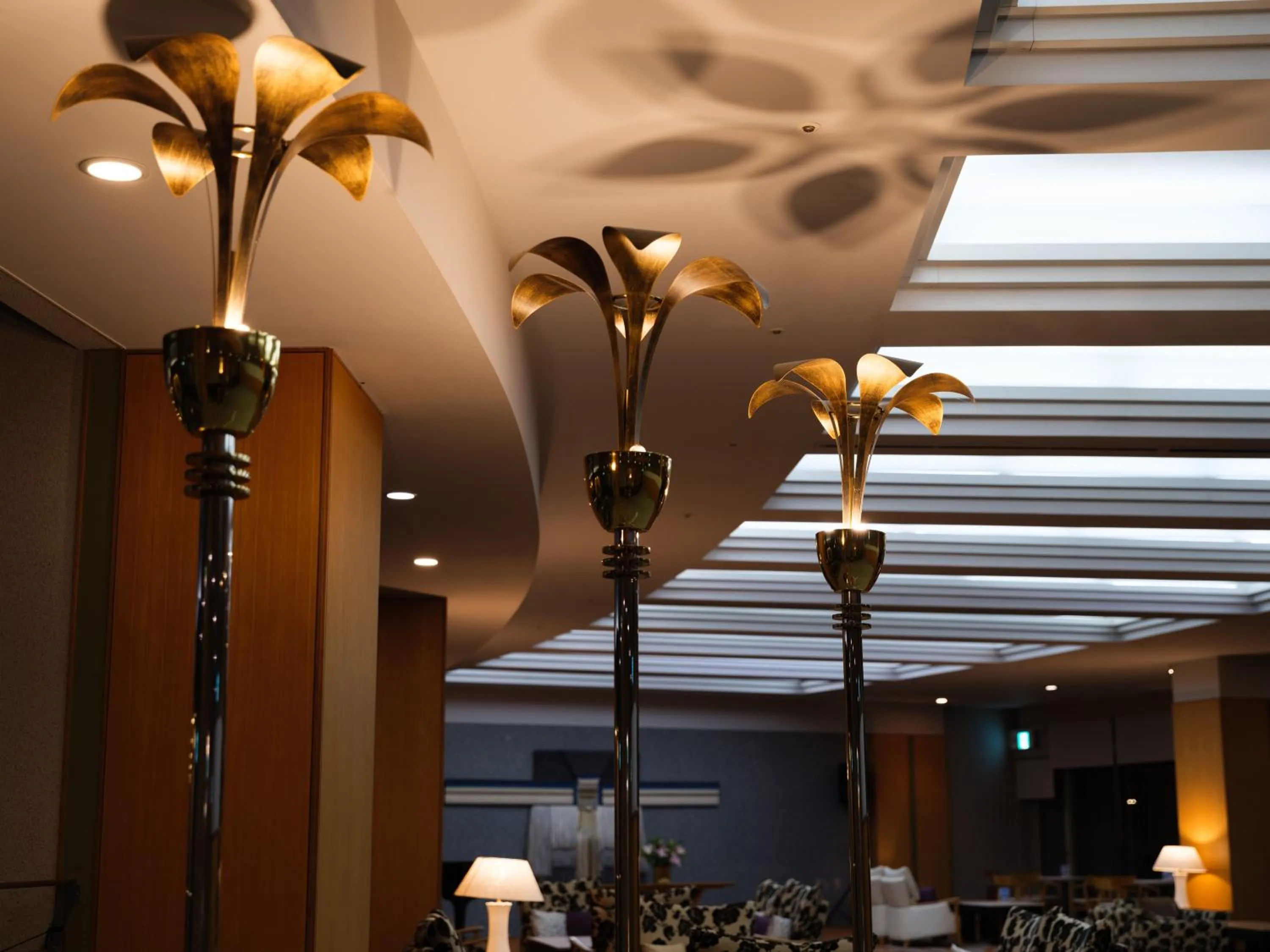 Lounge or bar in APA Hotel & Resort Kaga Katayamazu Onsen Kasuikyo