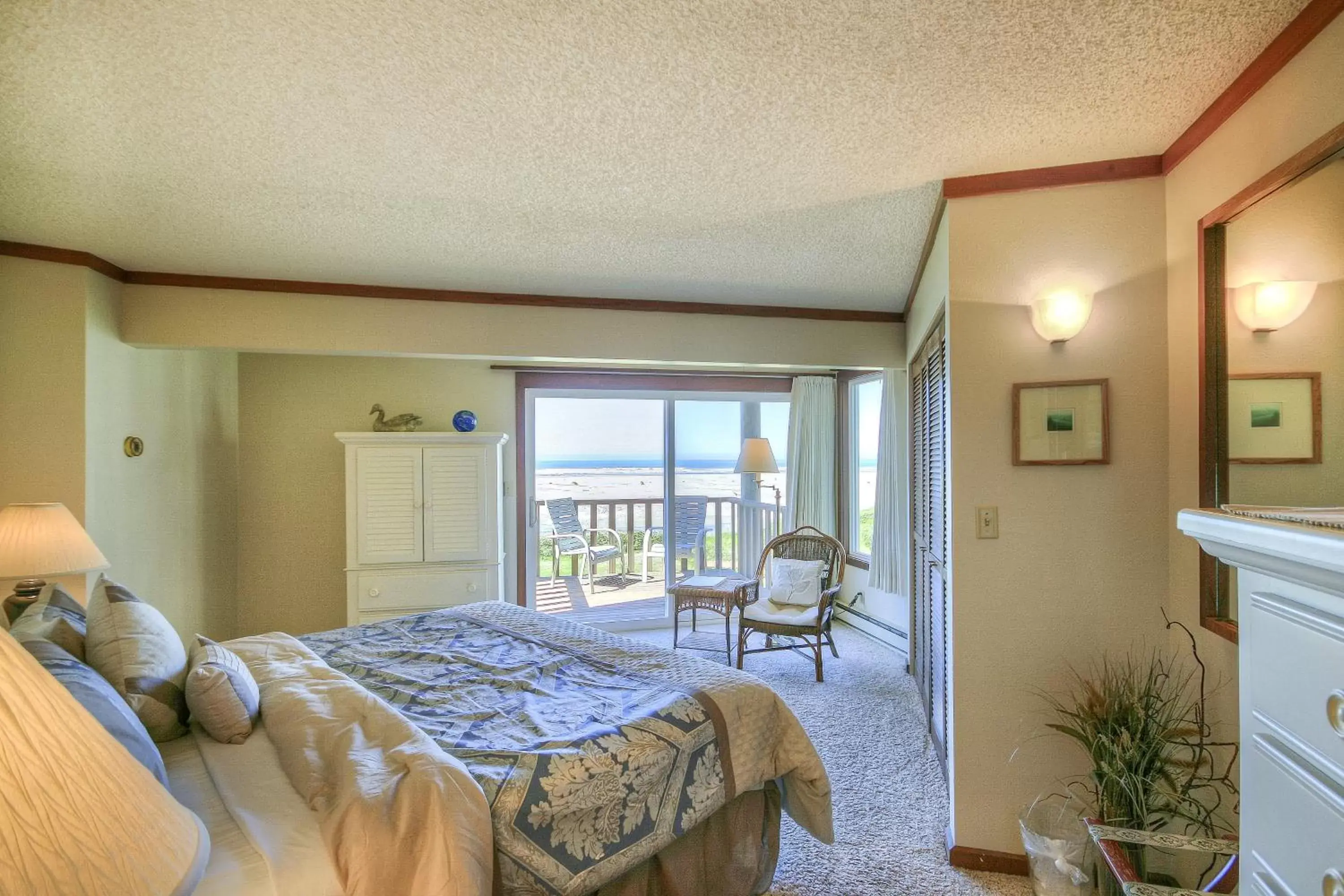 Bedroom in Little Creek Cove Beach Resort