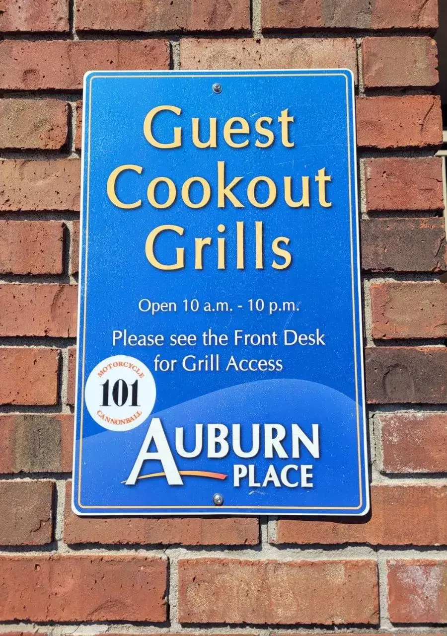 Restaurant/places to eat in Auburn Place Hotel & Suites Cape Girardeau