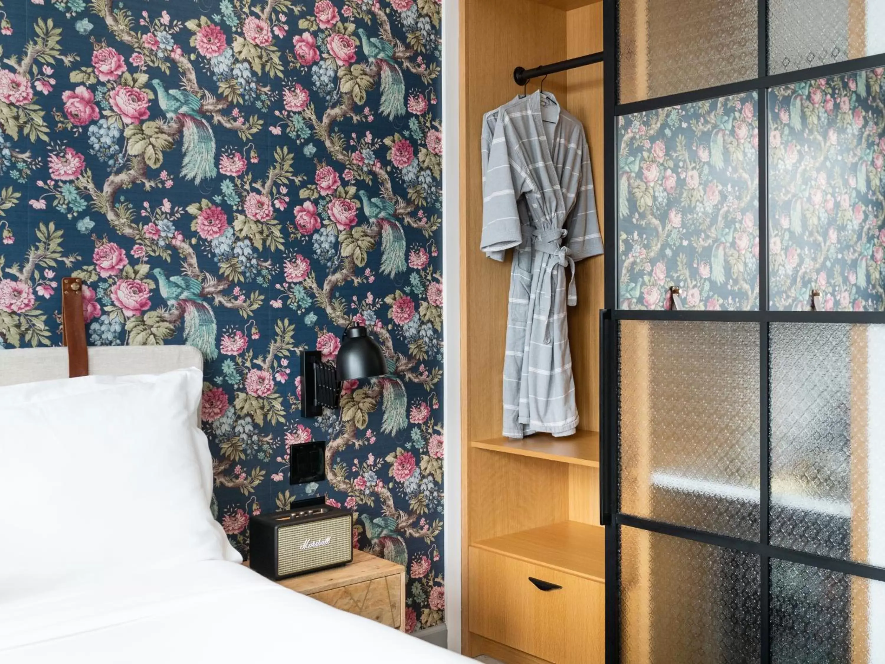 Bedroom, Bed in ARRIVE Memphis Bedroom, Bed in ARRIVE Memphis