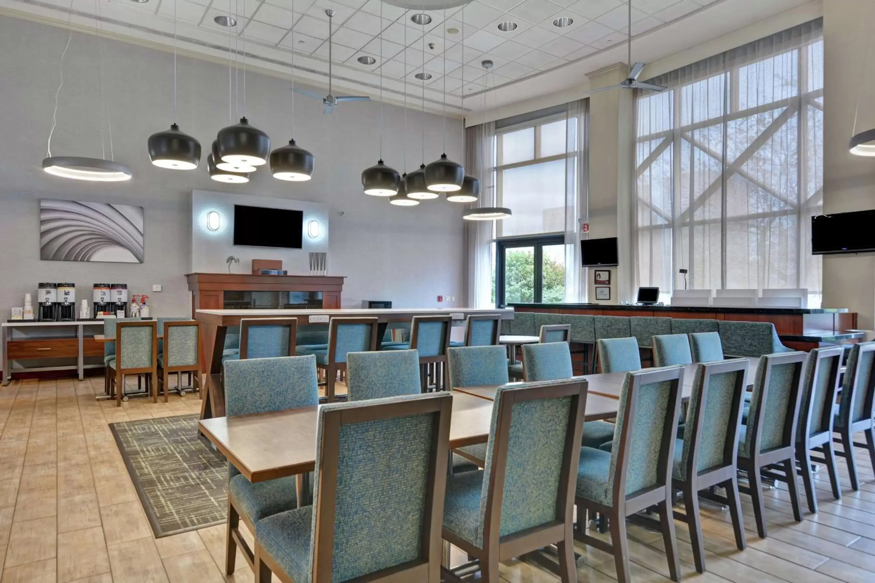Lobby or reception in Hampton Inn & Suites Newark-Harrison-Riverwalk Lobby or reception in Hampton Inn & Suites Newark-Harrison-Riverwalk