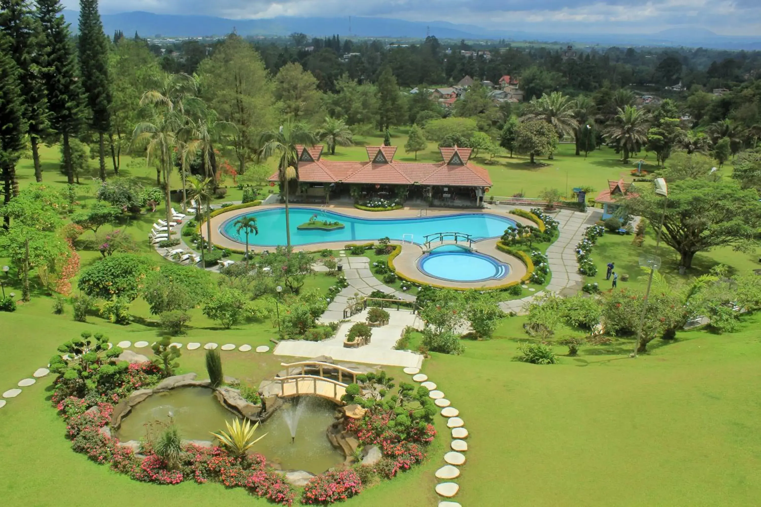 Pool view, Bird's-eye View in Sinabung Hills Resort