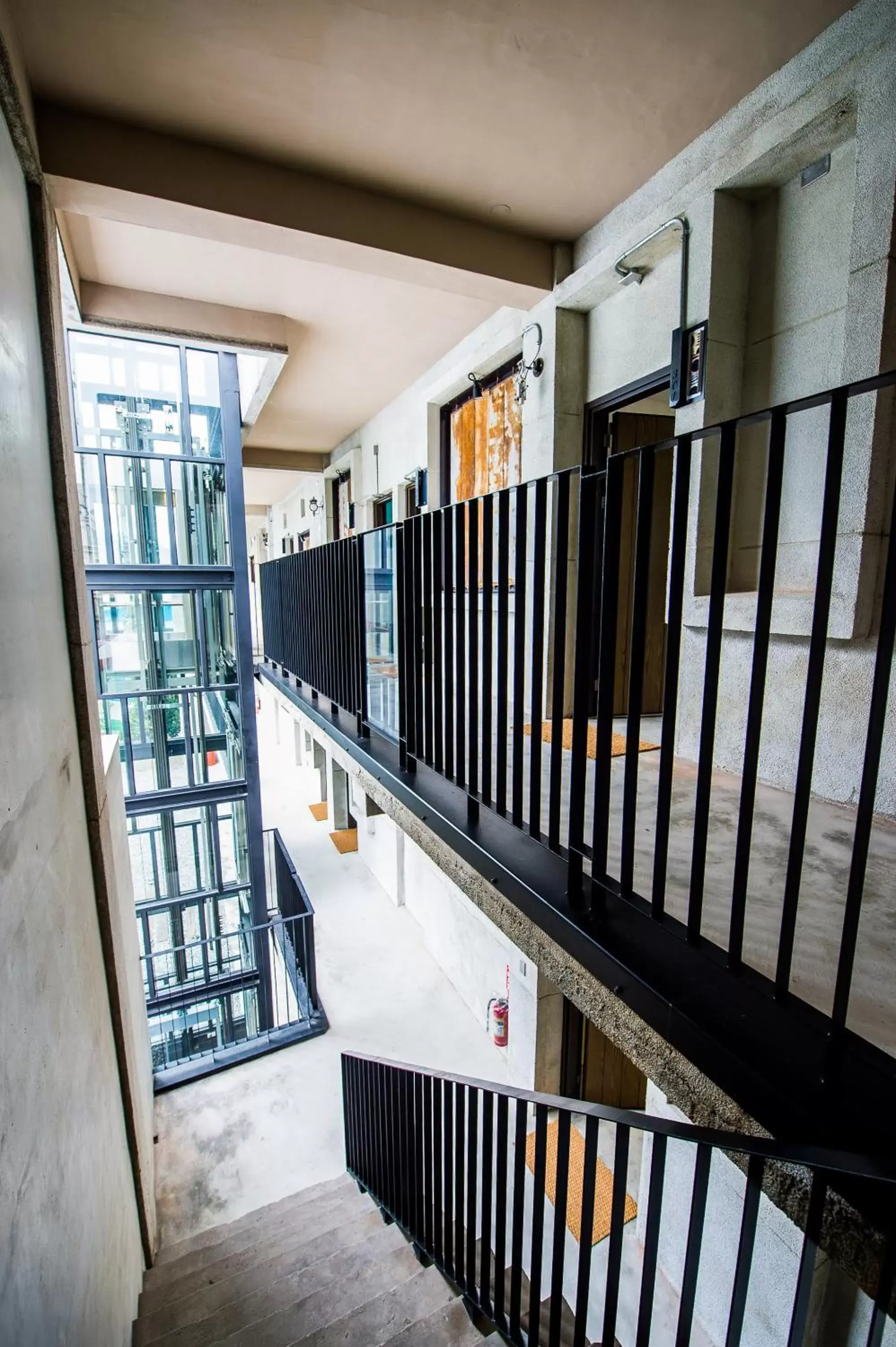 Area and facilities, Balcony/Terrace in The Leaf Inn