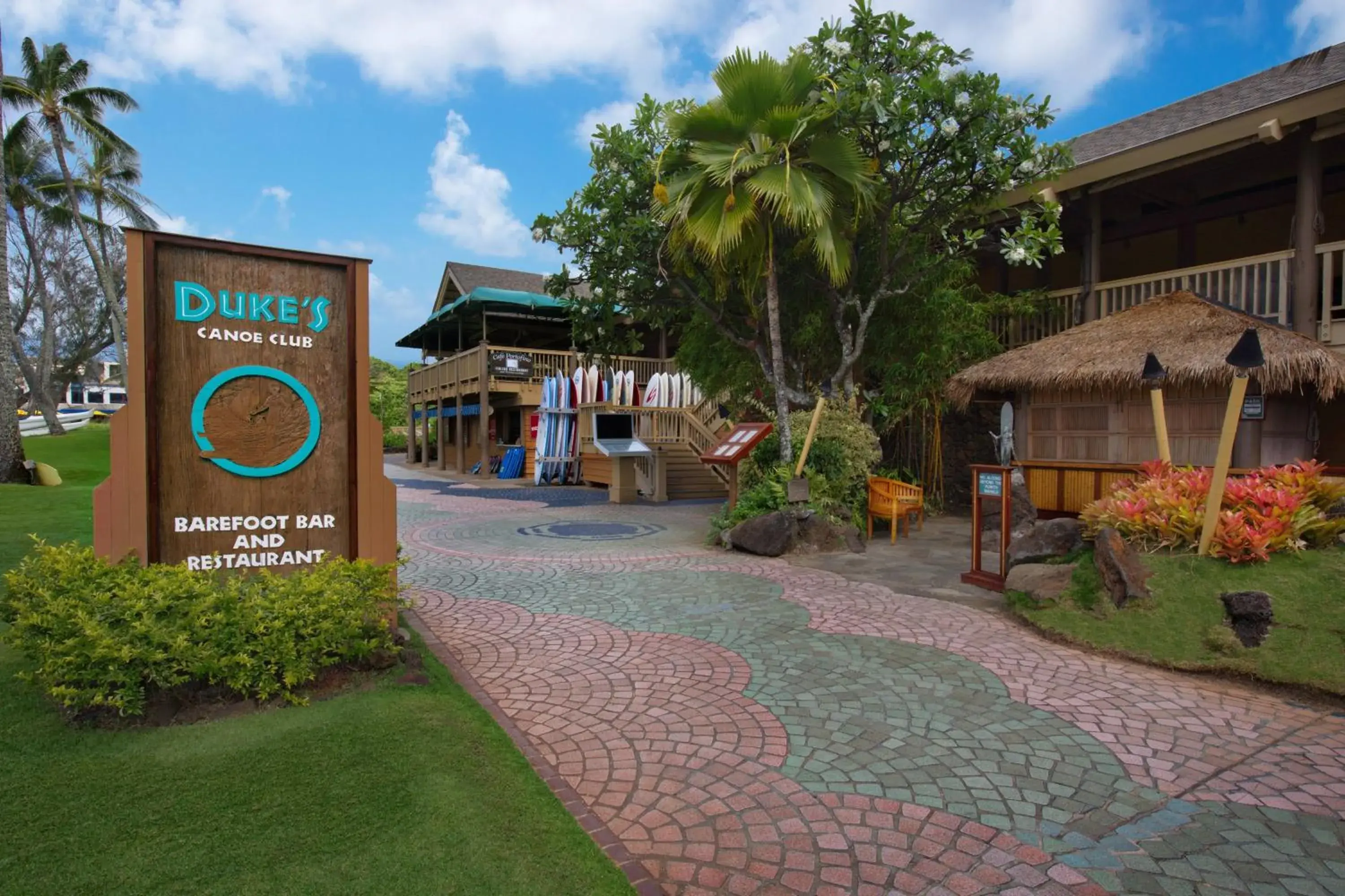 Restaurant/places to eat, Property Building in Marriott's Kaua'I Beach Club