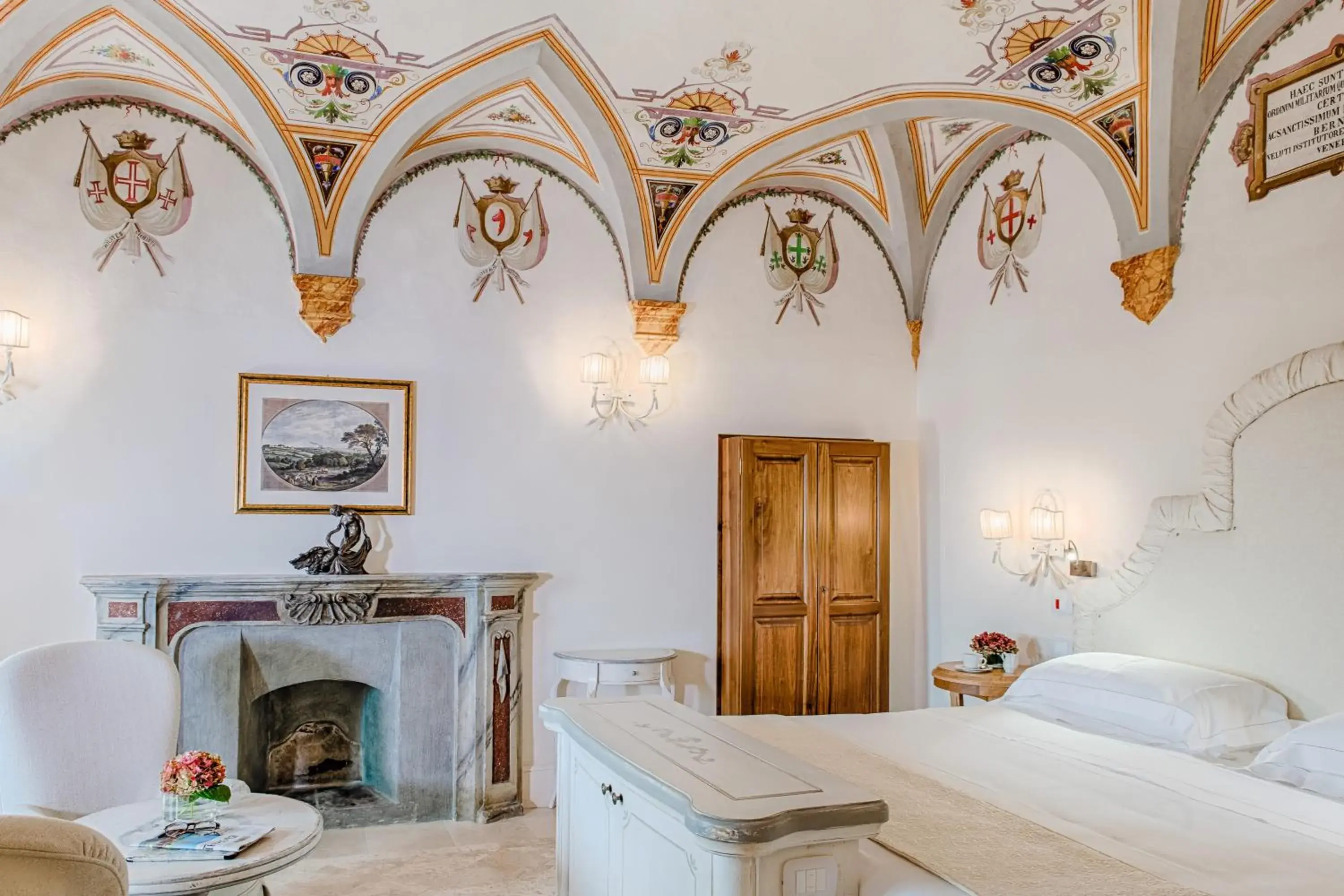 Bedroom, Bed in Monastero Di Cortona Hotel & Spa