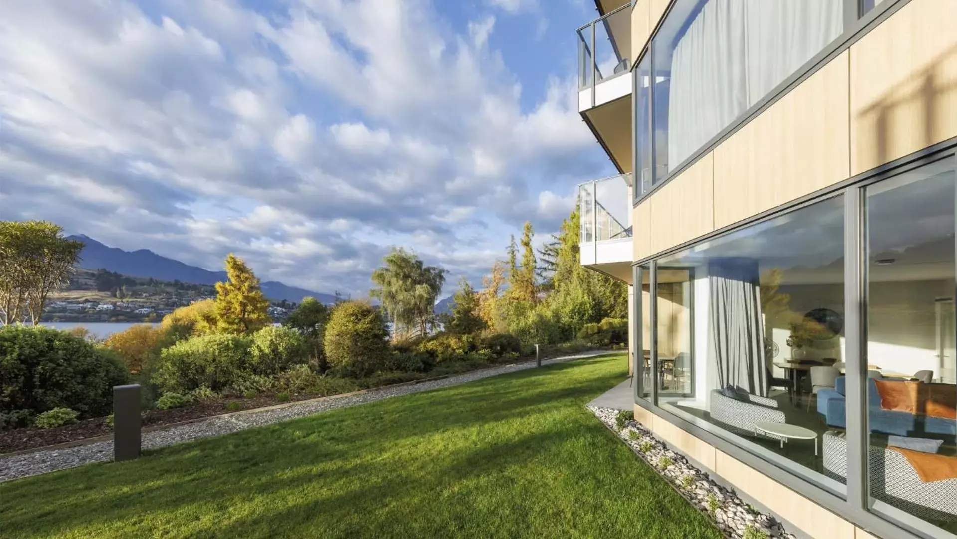 View (from property/room), Property Building in Oaks Queenstown Shores Resort