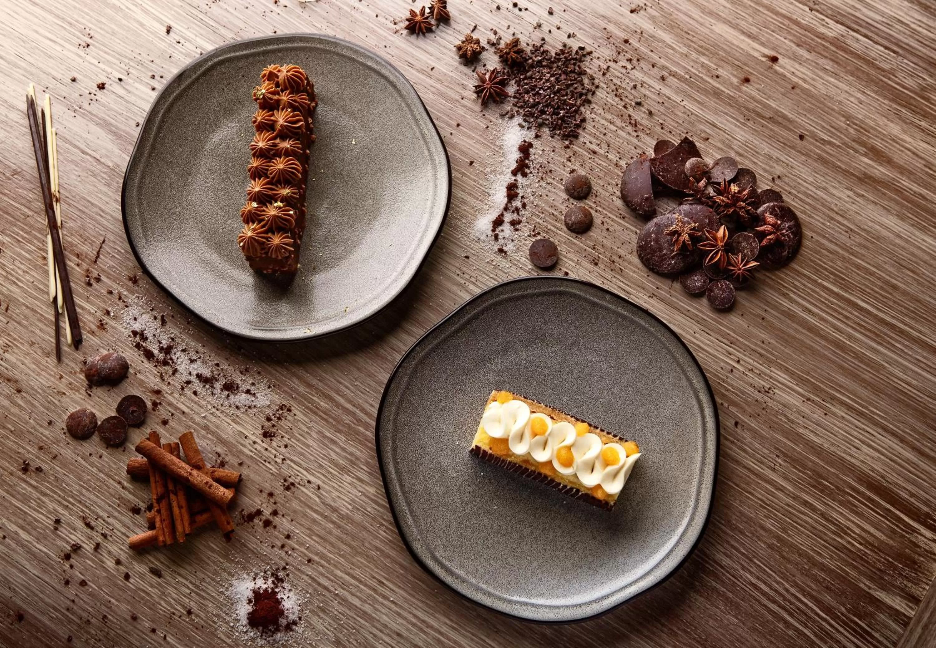 Restaurant/places to eat in Th8 Palm Dubai Beach Resort Vignette Collection, an IHG hotel