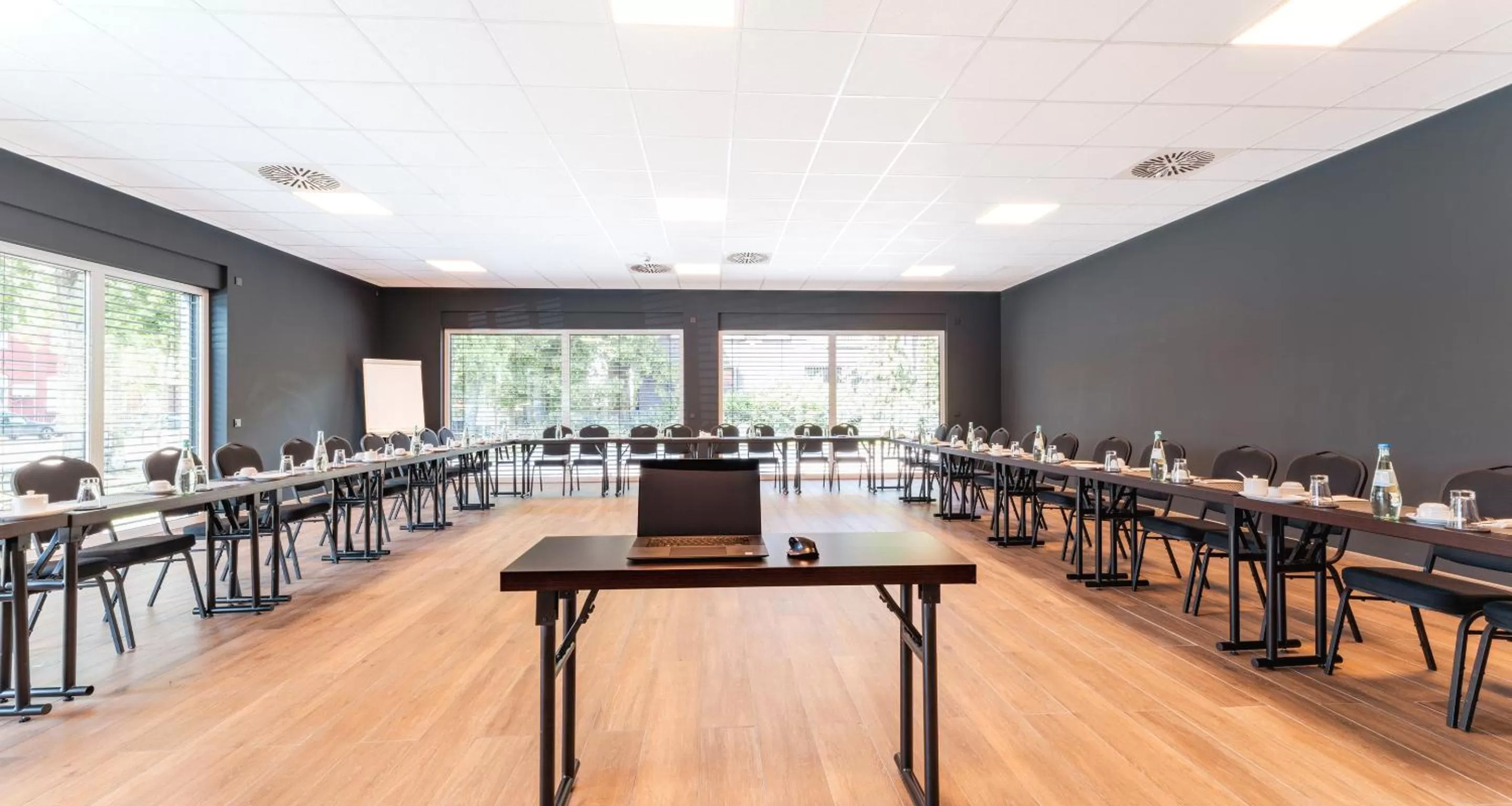 Meeting/conference room in PLAZA INN Recklinghausen