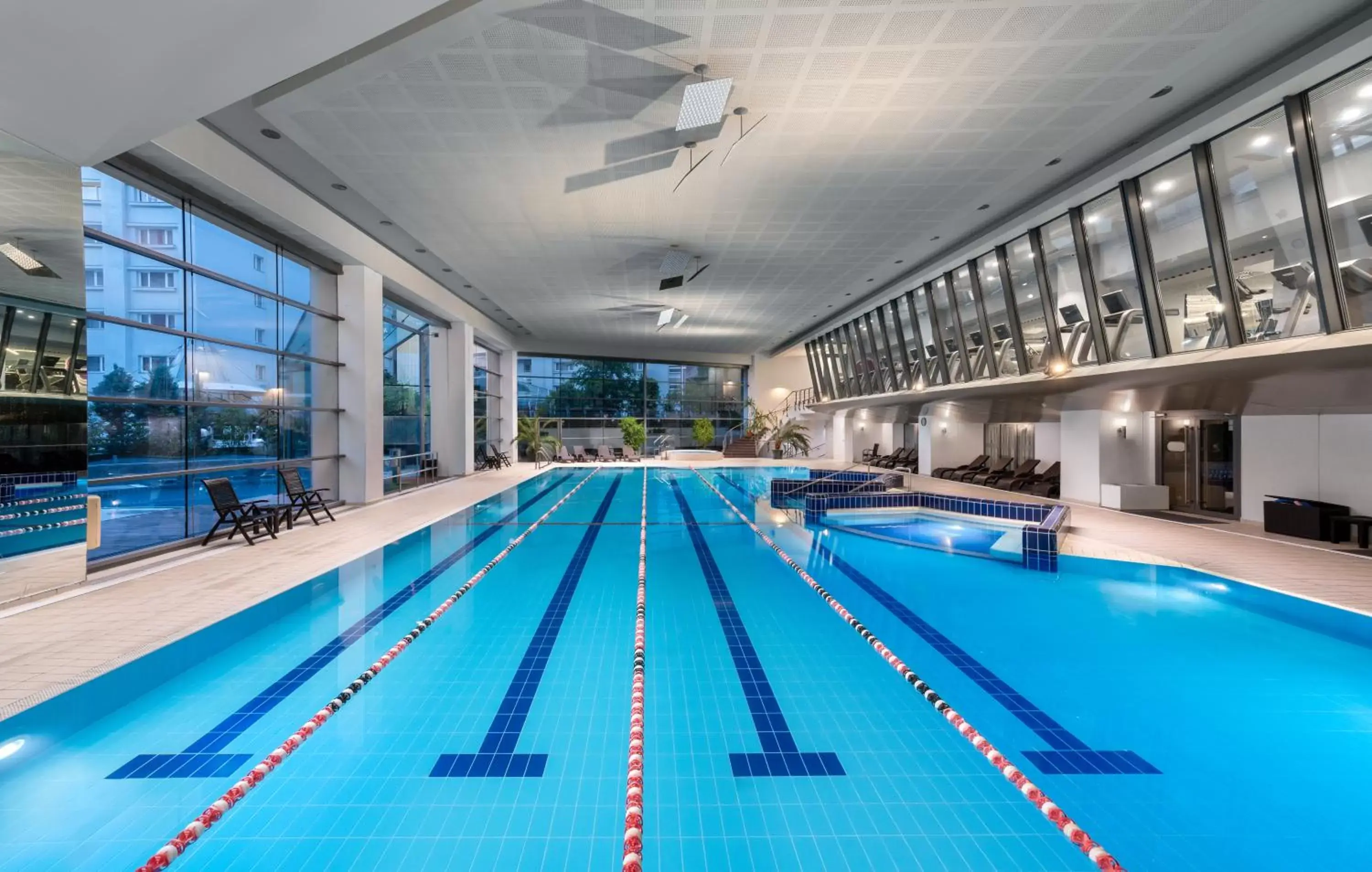 Pool view, Swimming Pool in Radisson Blu Hotel Bucharest