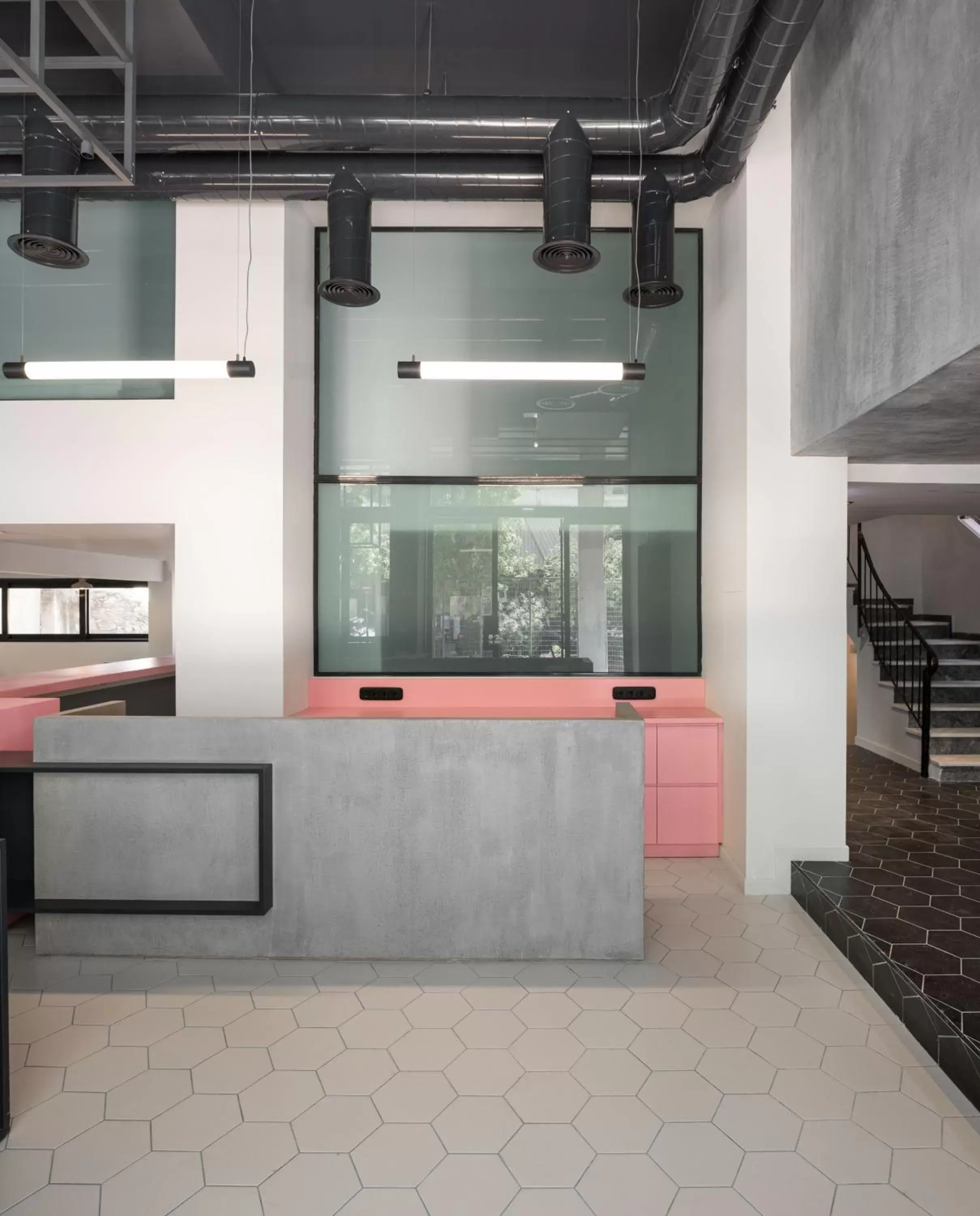 On-site shops, Kitchen/Kitchenette in Colors Hotel Athens