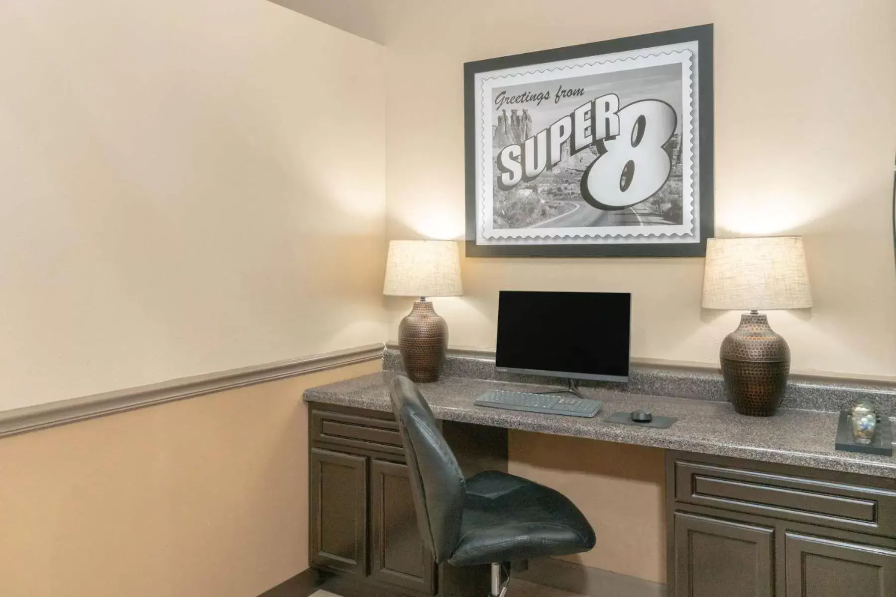 Business facilities in Super 8 by Wyndham North Little Rock/McCain