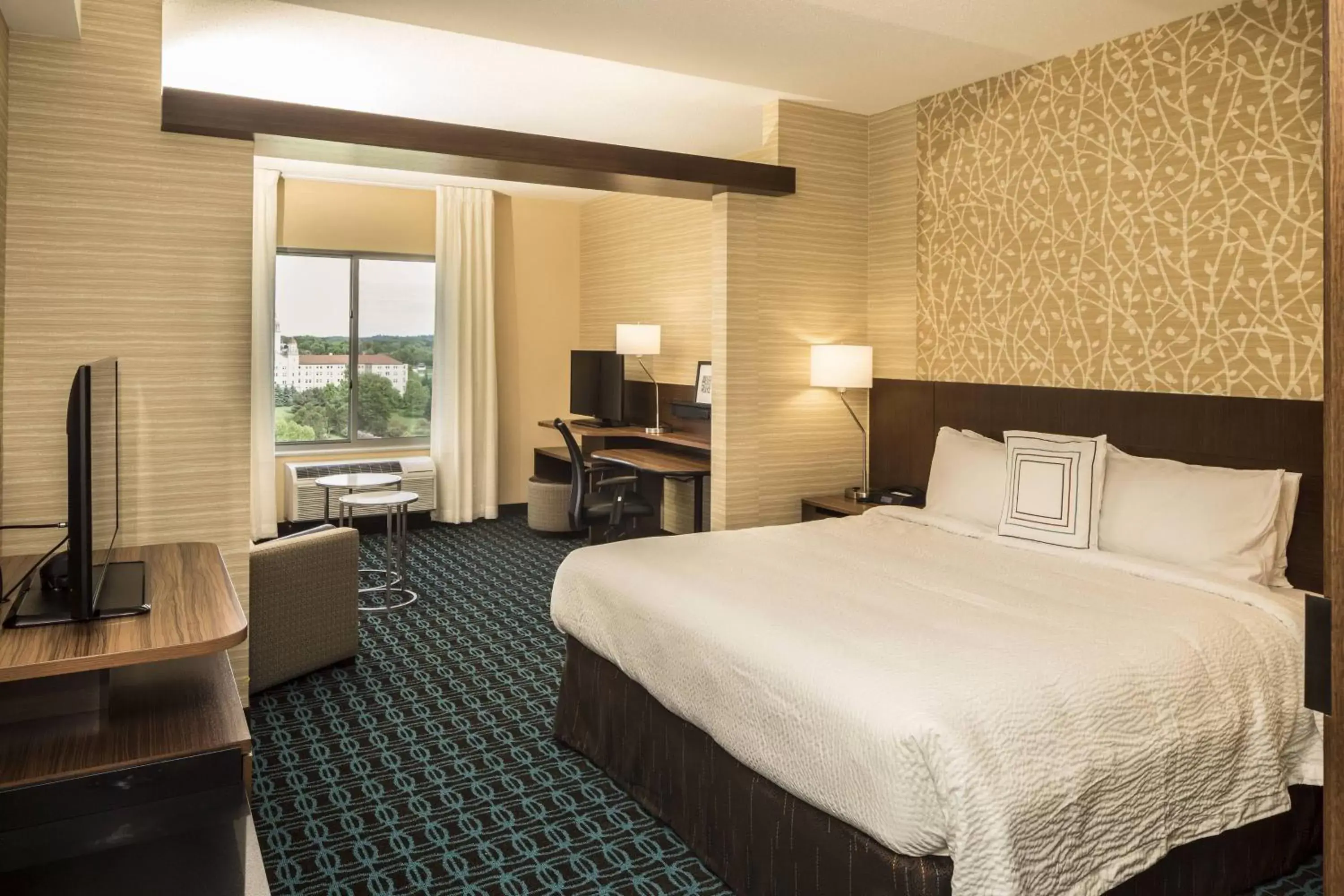 Bedroom, Bed in Fairfield Inn & Suites by Marriott Pittsburgh North/McCandless Crossing