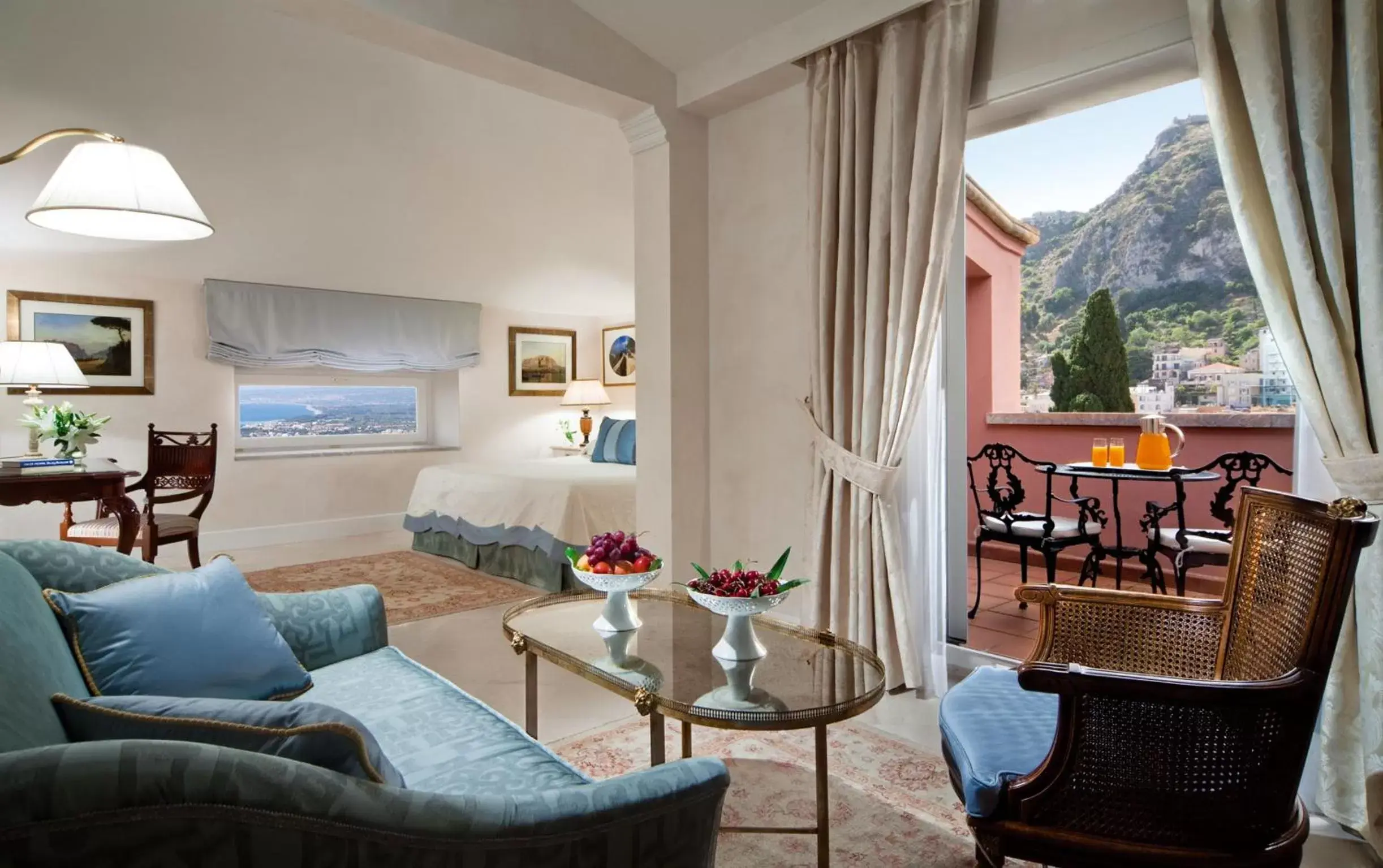 Bedroom, Seating Area in Grand Hotel Timeo, A Belmond Hotel, Taormina