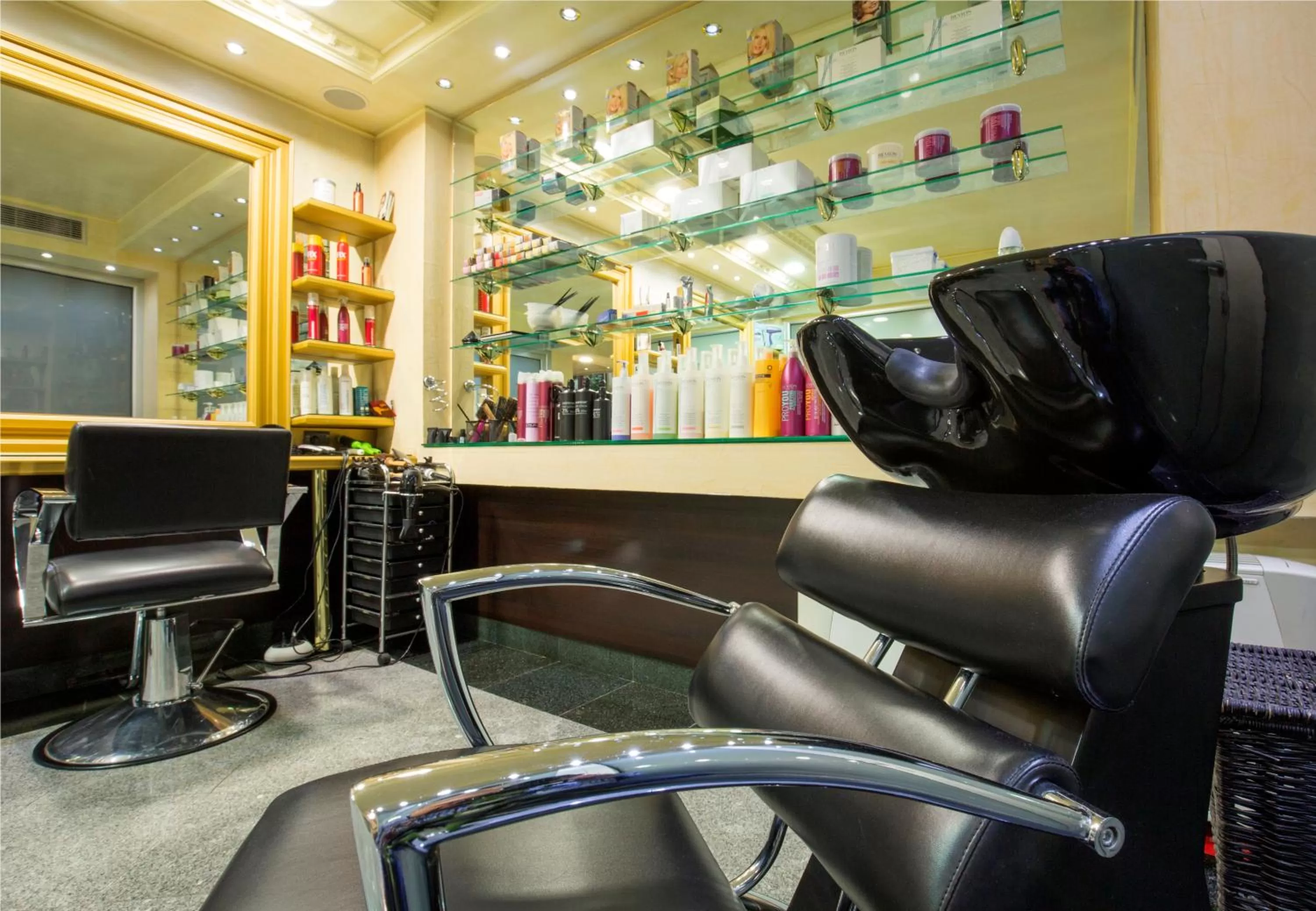 Spa and wellness centre/facilities in Prezident Hotel