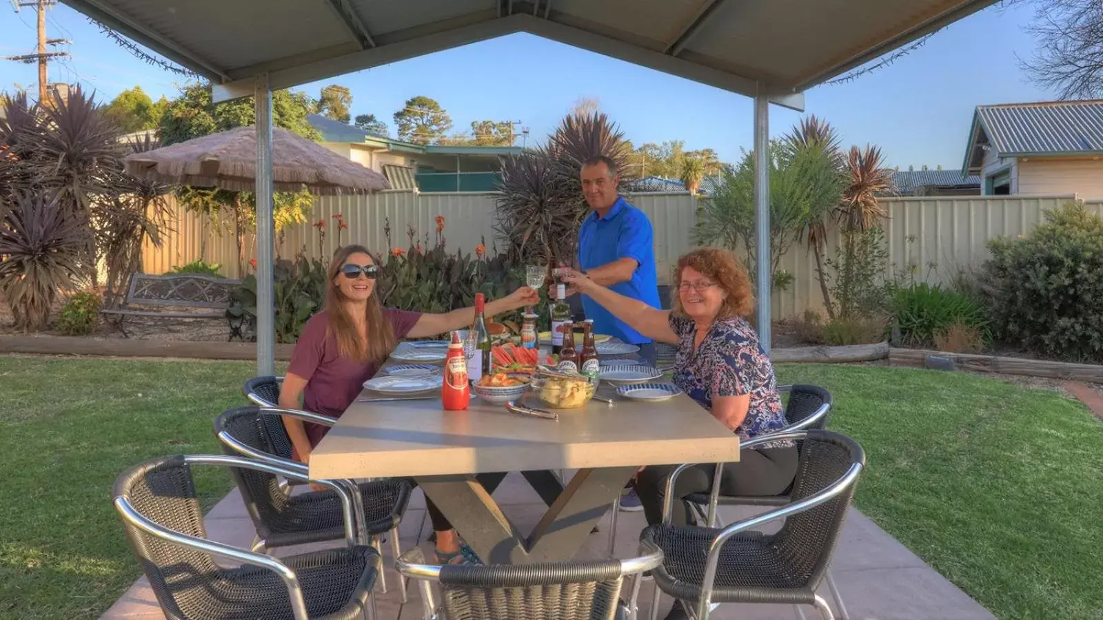 BBQ facilities in Glen Innes Motel