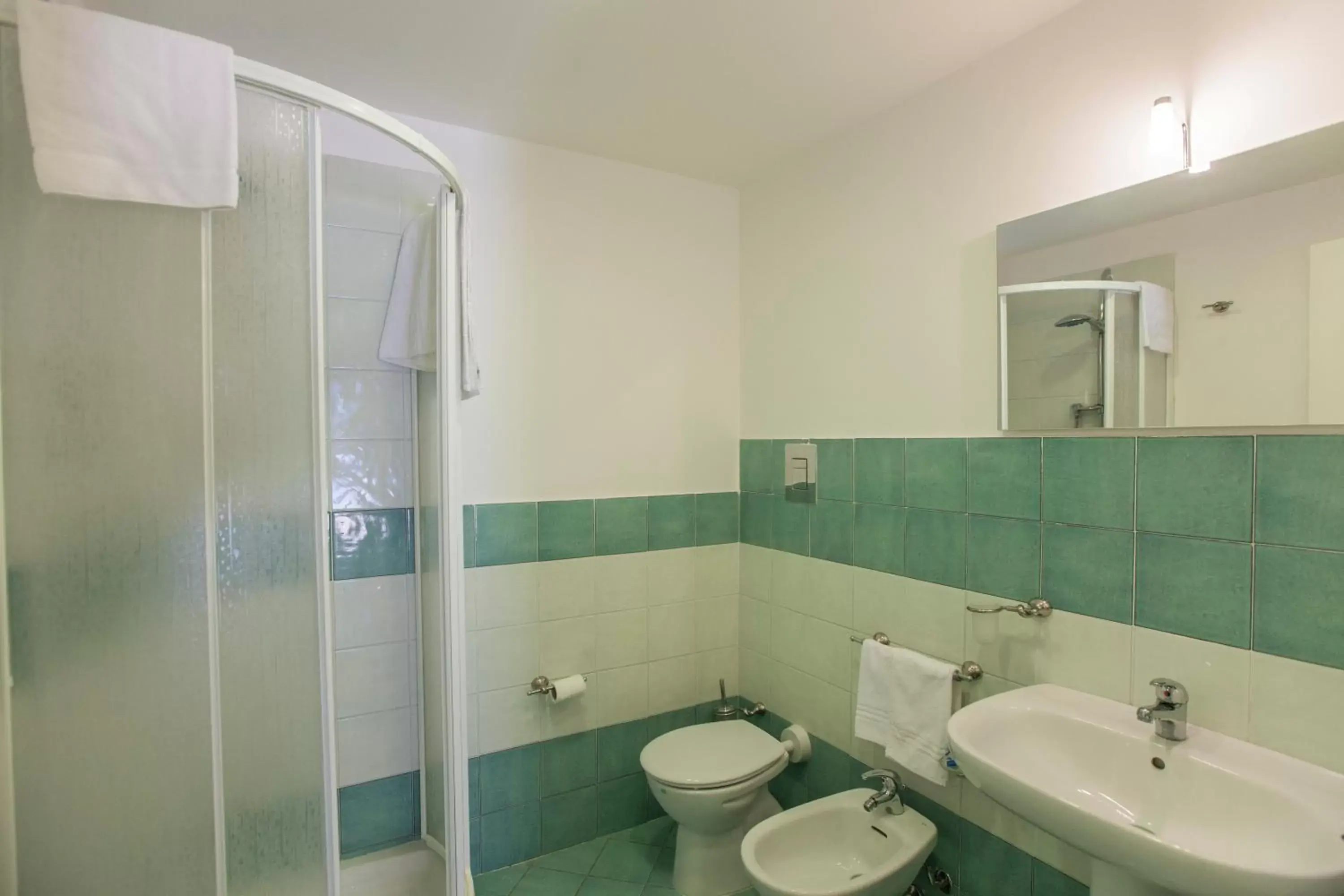 Bathroom in Cortile Antico