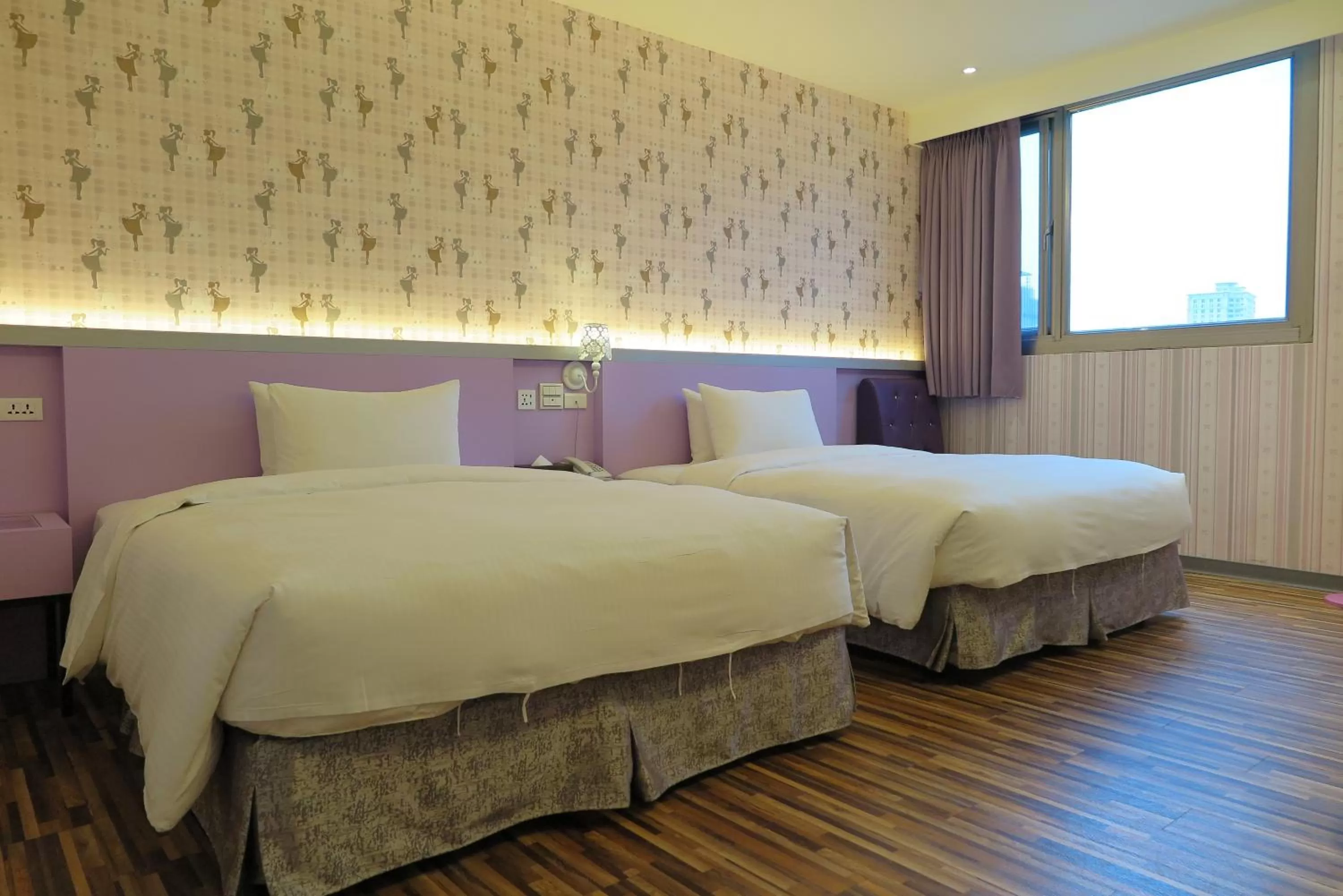 bunk bed, Bed in 191 Hotel