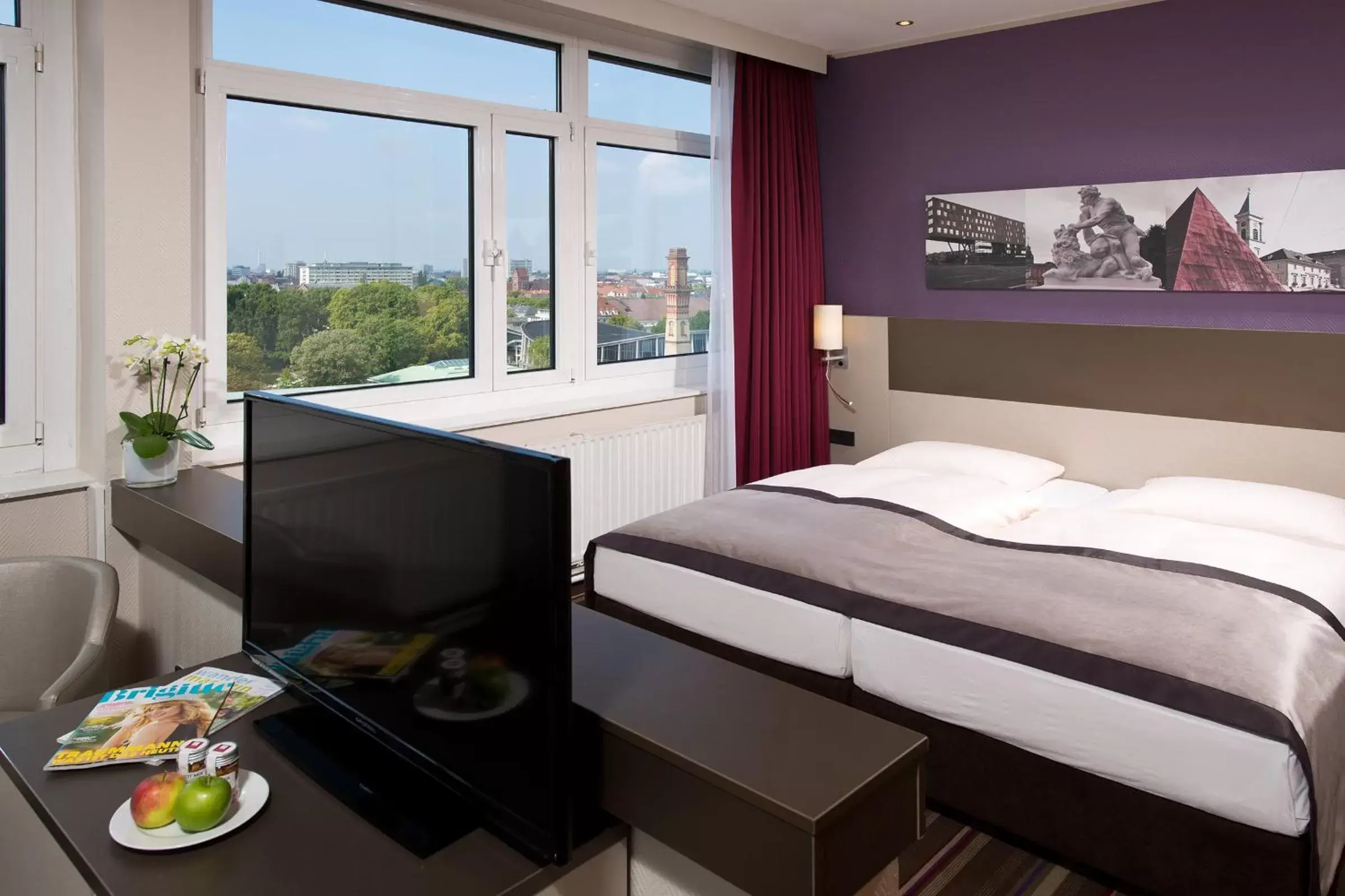 Bedroom, View in Leonardo Hotel Karlsruhe