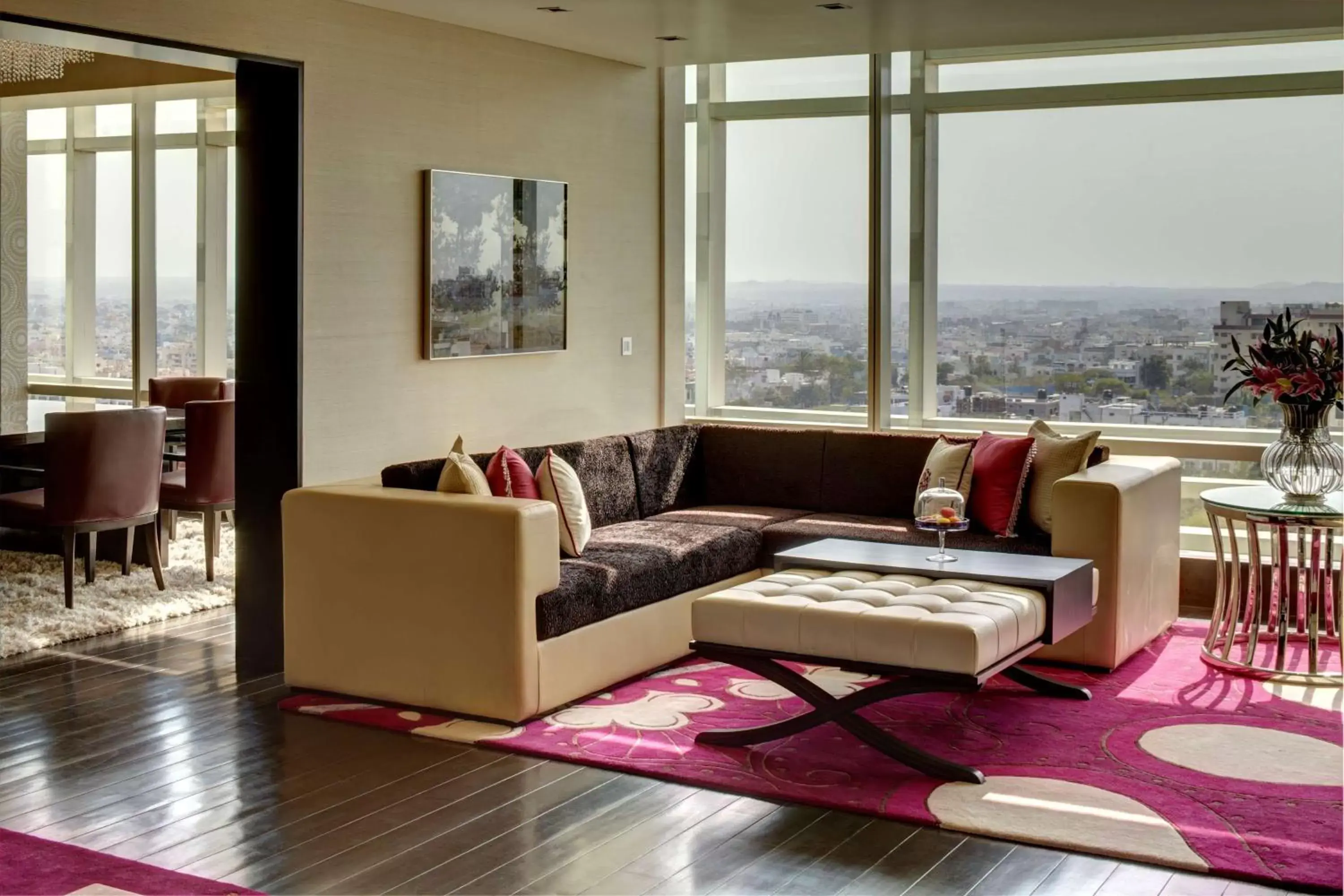 Photo of the whole room, Seating Area in Park Hyatt Hotel and Residences, Hyderabad