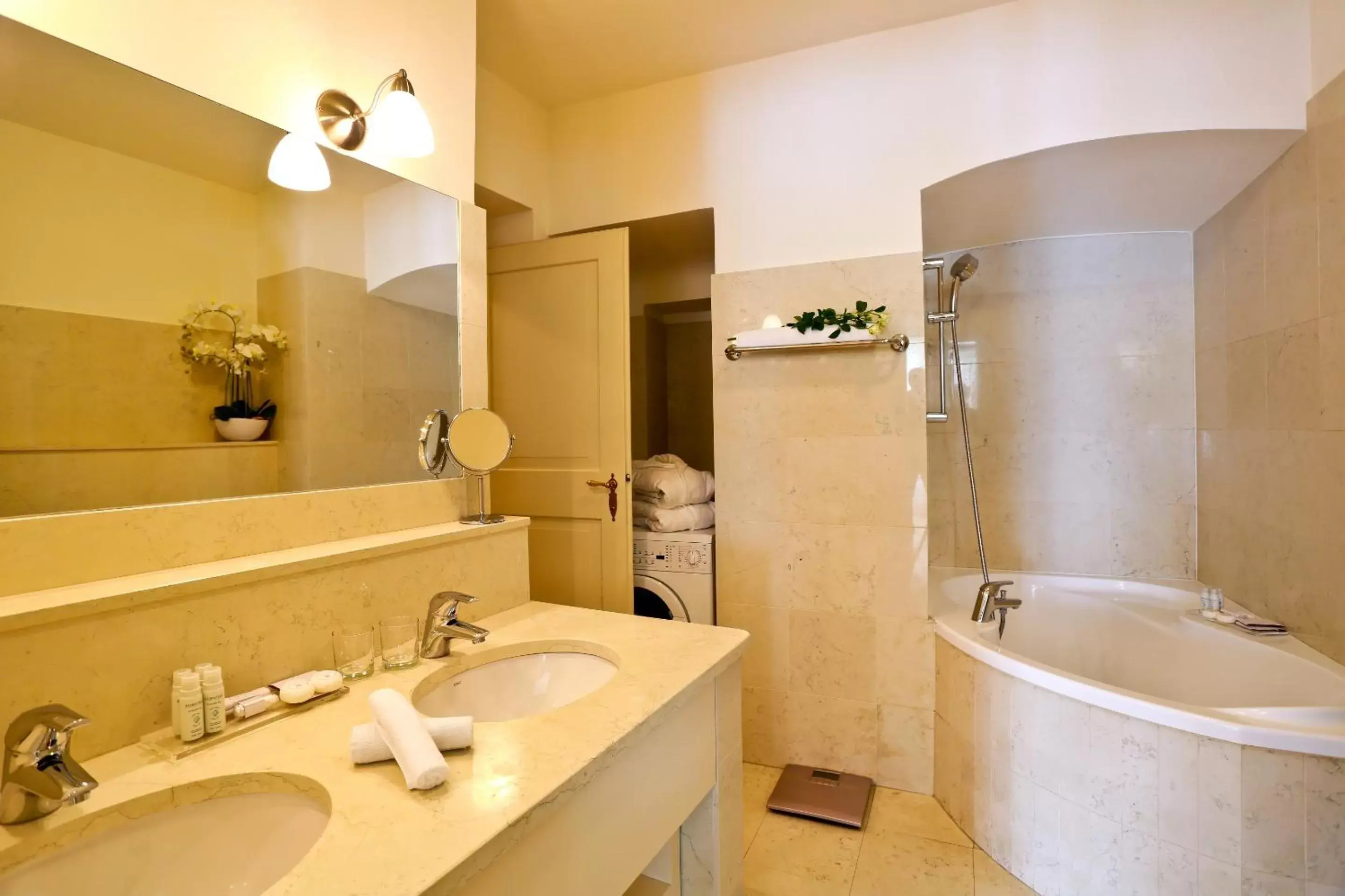 Toilet, Bathroom in Appia Hotel Residences