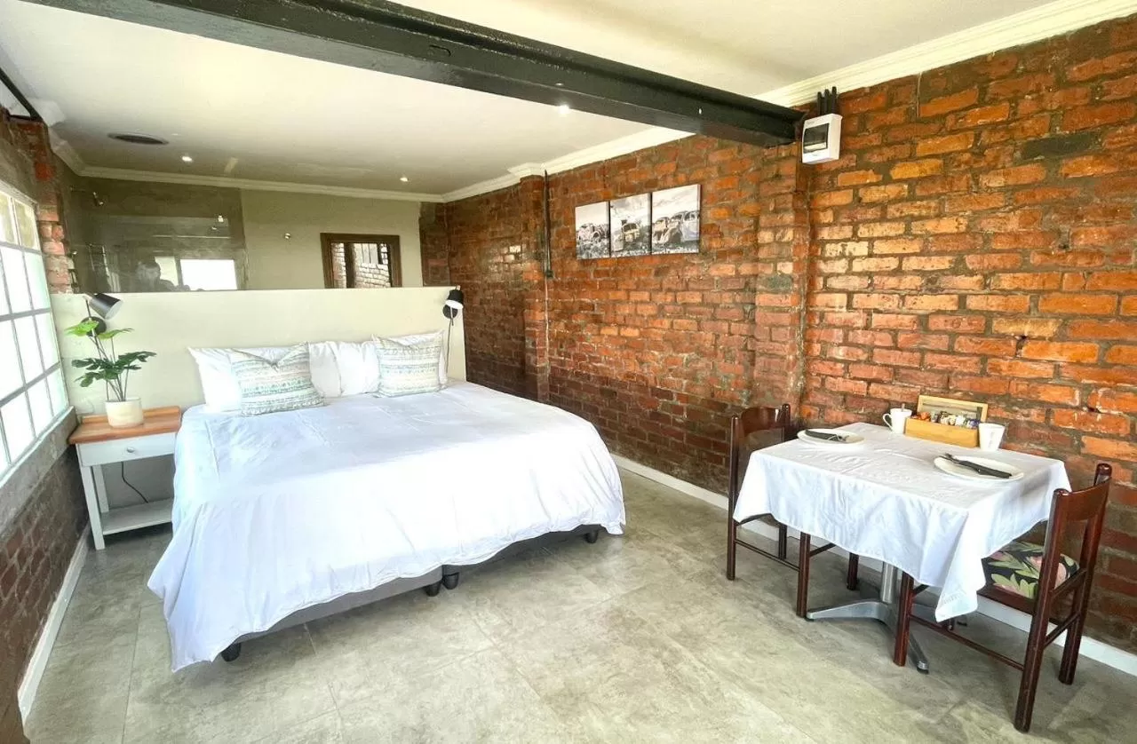 Bedroom, Bed in The Gregory