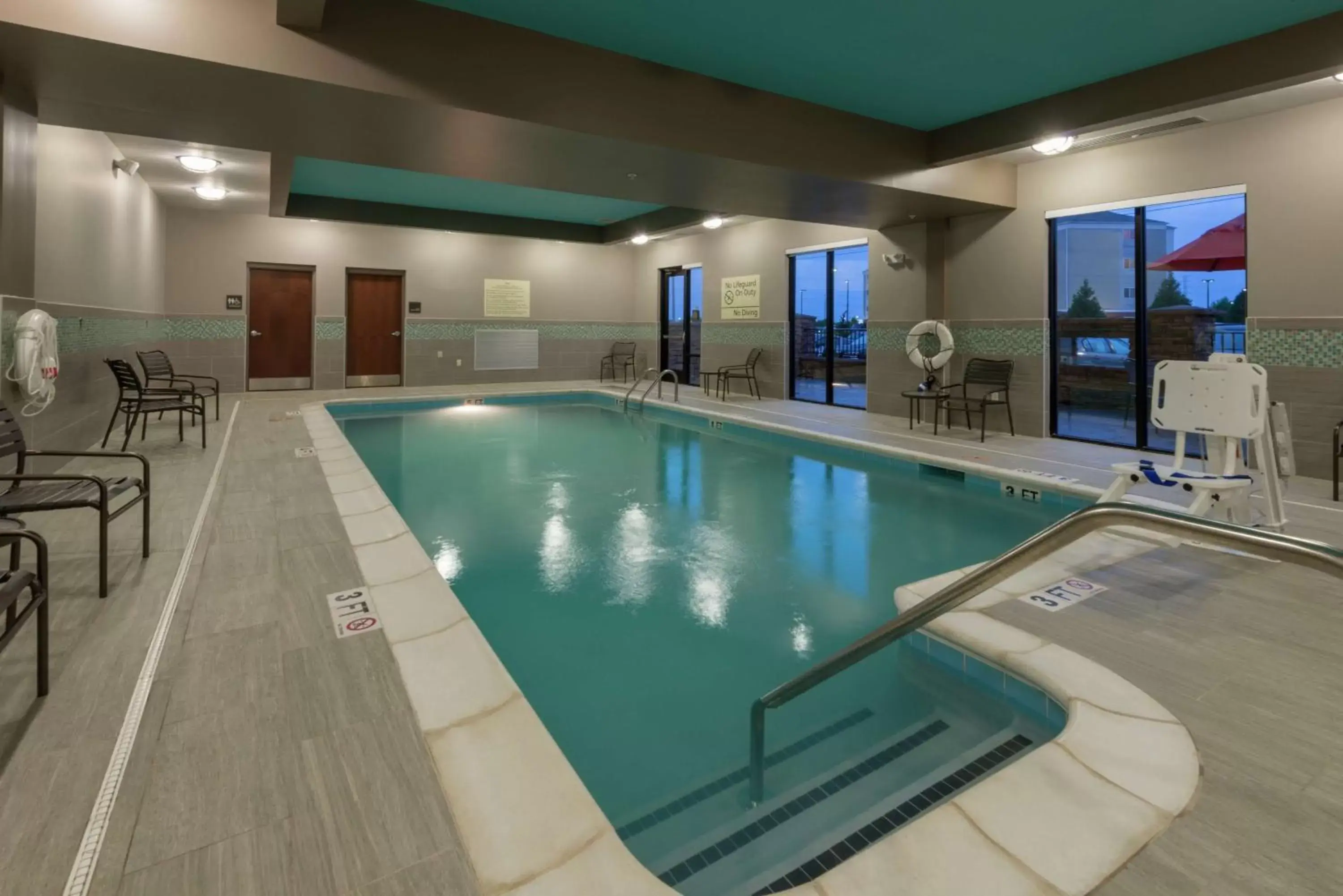Pool view, Swimming Pool in Hampton Inn & Suites Clarksville