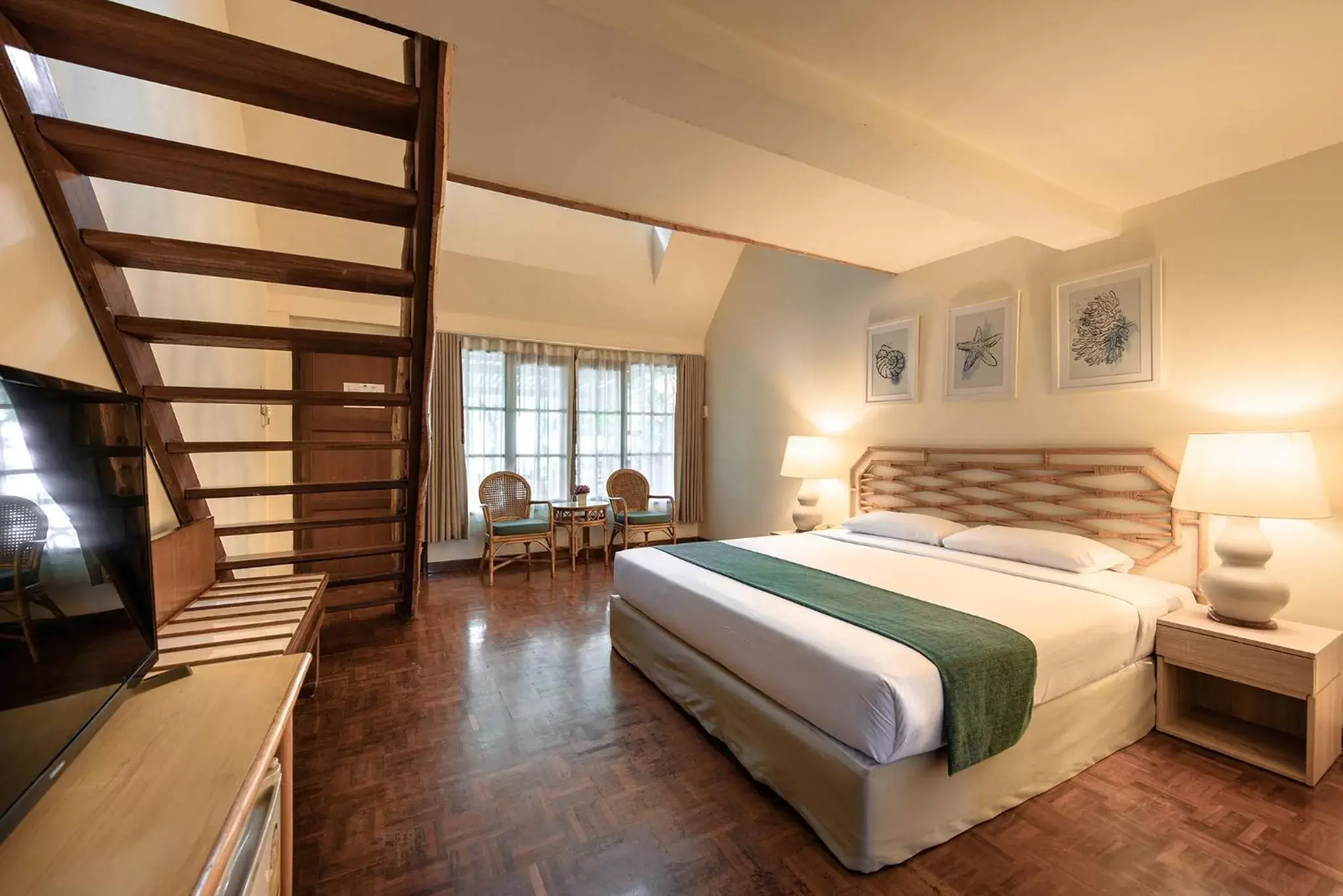 Bed in Regent - Chalet, Hua Hin