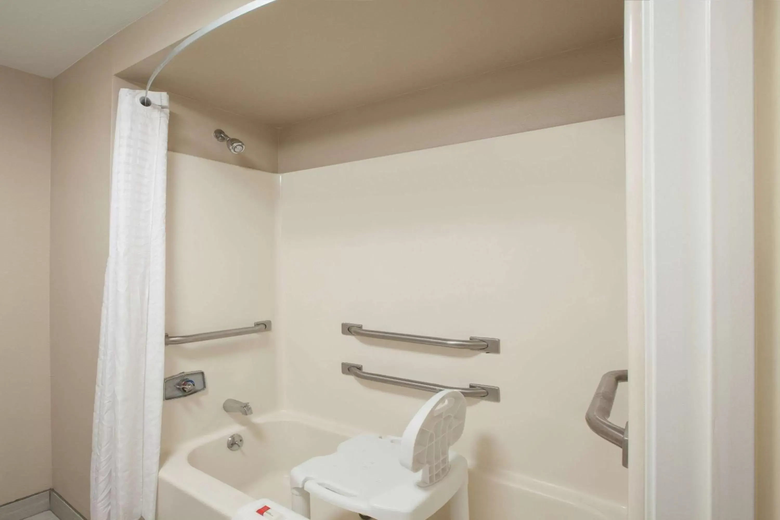 Bathroom in Baymont by Wyndham Texarkana