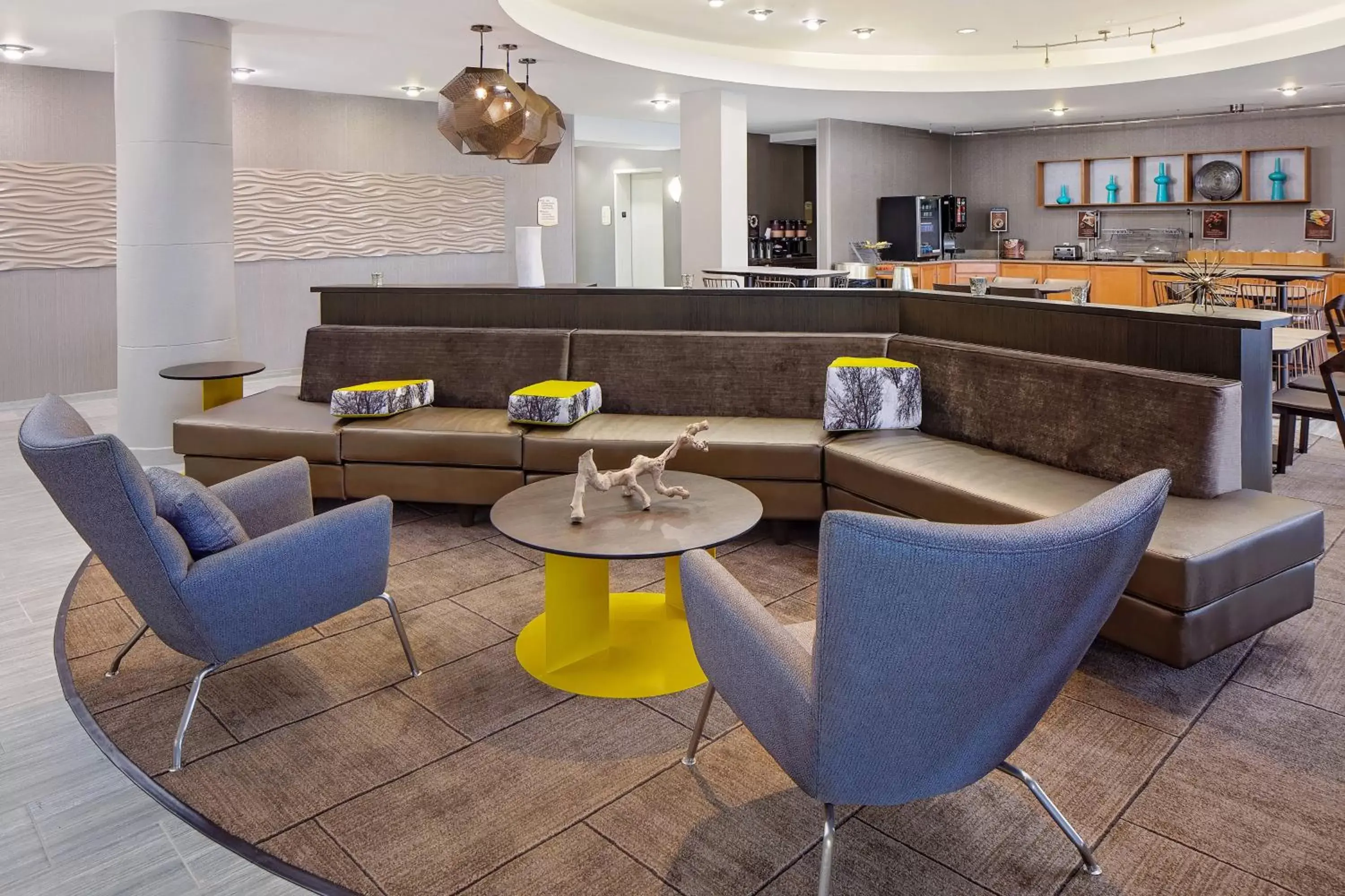 Lobby or reception, Lounge/Bar in SpringHill Suites by Marriott Ardmore