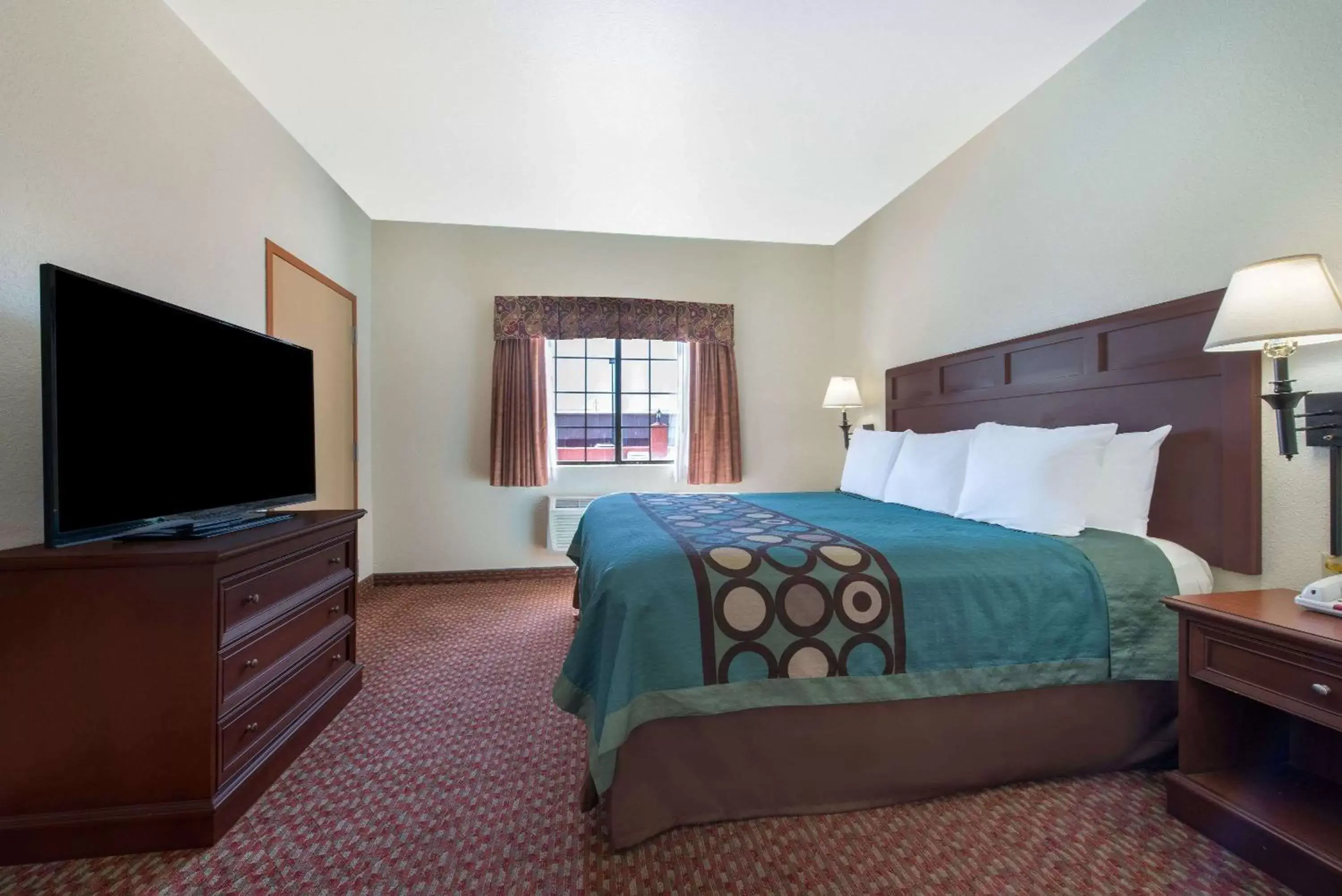 On site, Bed in Super 8 by Wyndham Abilene South