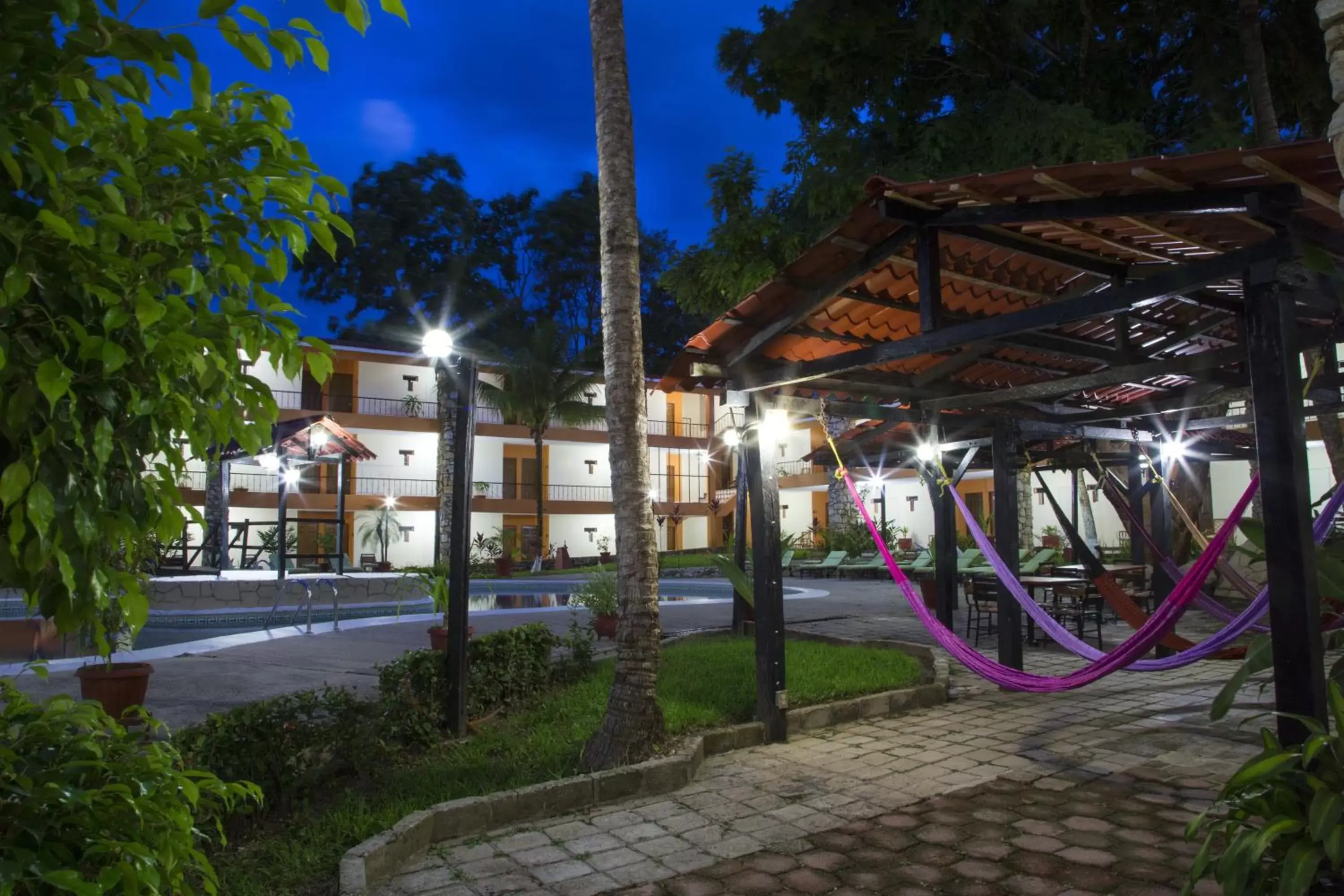 Garden, Property Building in Hotel Plaza Palenque