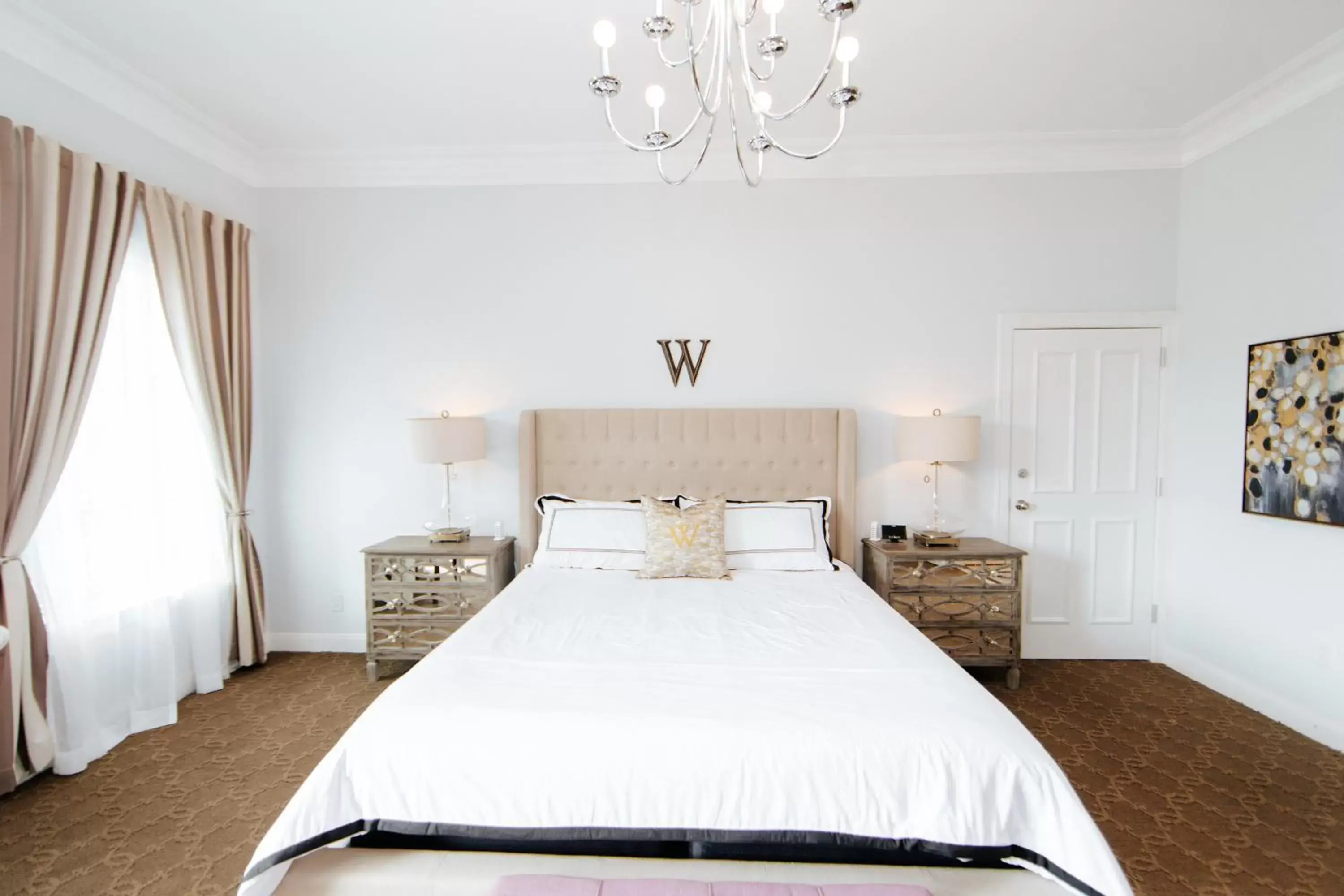 Bed in The William Boerne