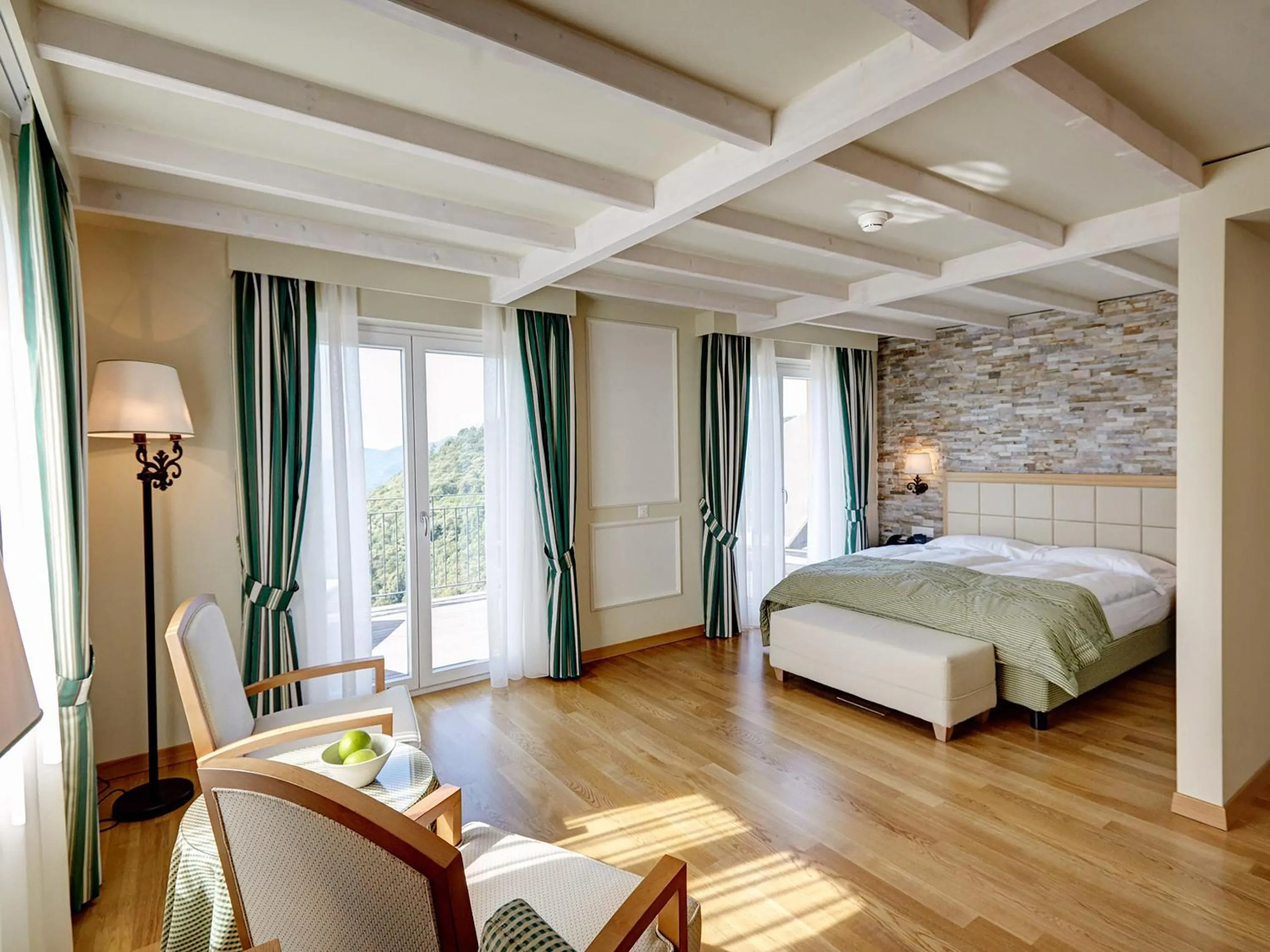 Bedroom, Bed in Kurhaus Cademario Hotel & SPA - Adults Only
