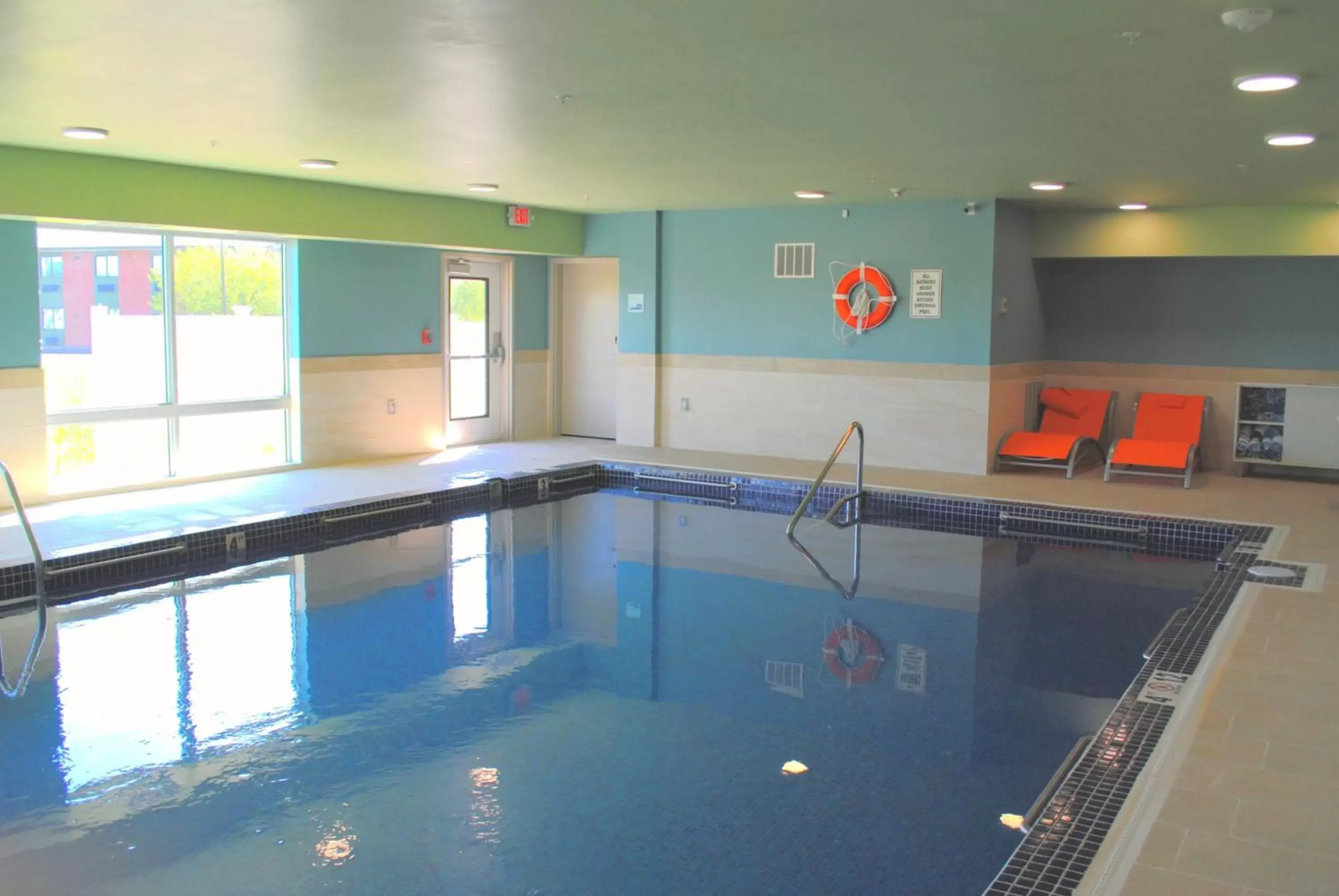 Swimming Pool in Holiday Inn Express & Suites - Columbia City, an IHG Hotel