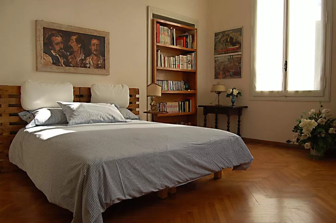 Bedroom, Bed in Italy Prestigious Guest House