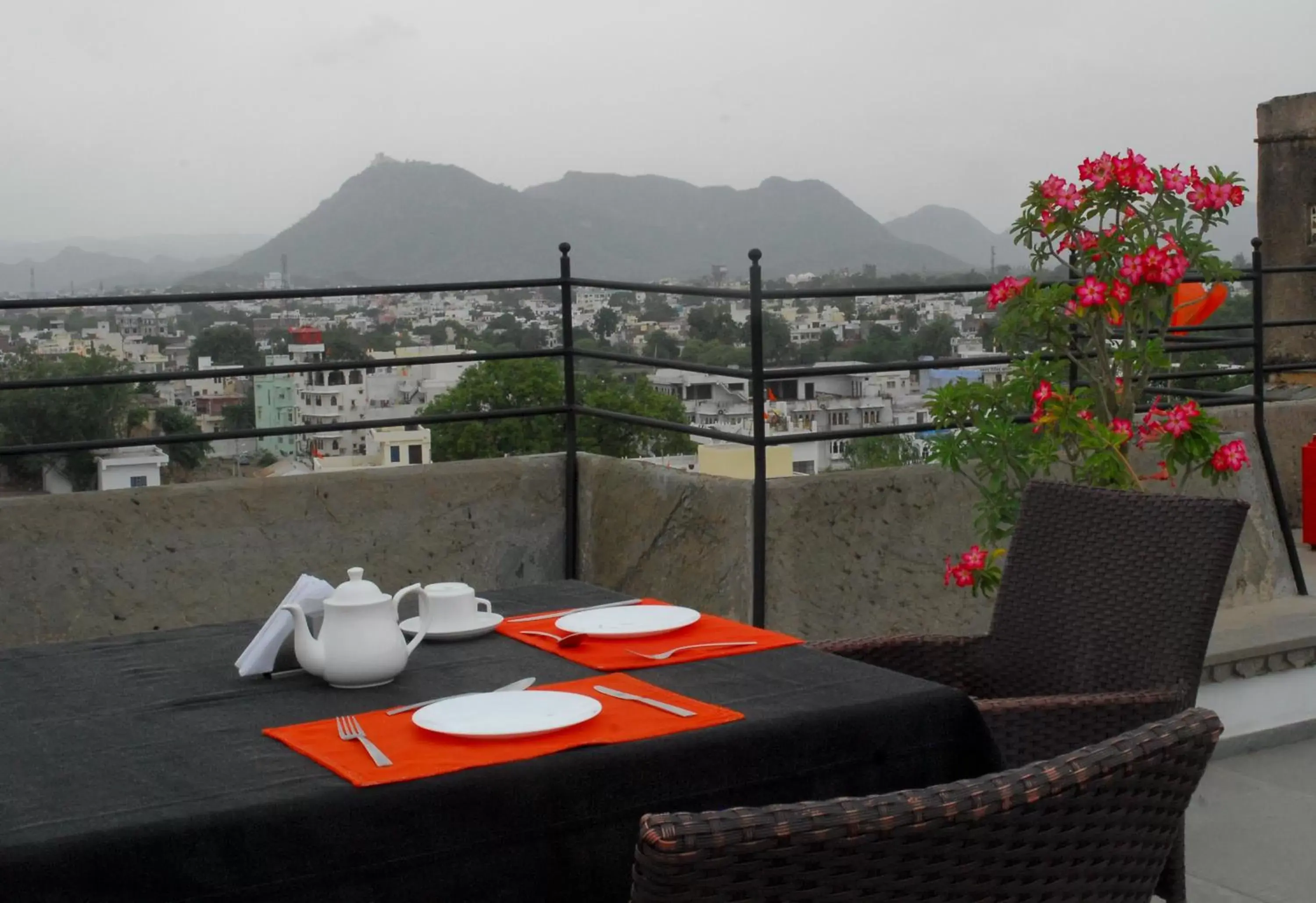 Dining area in Madri Haveli