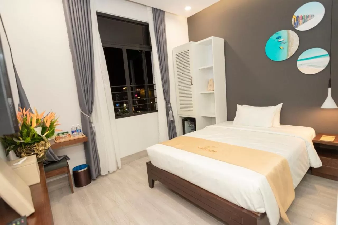 Bed in La Casa Tuy Hòa