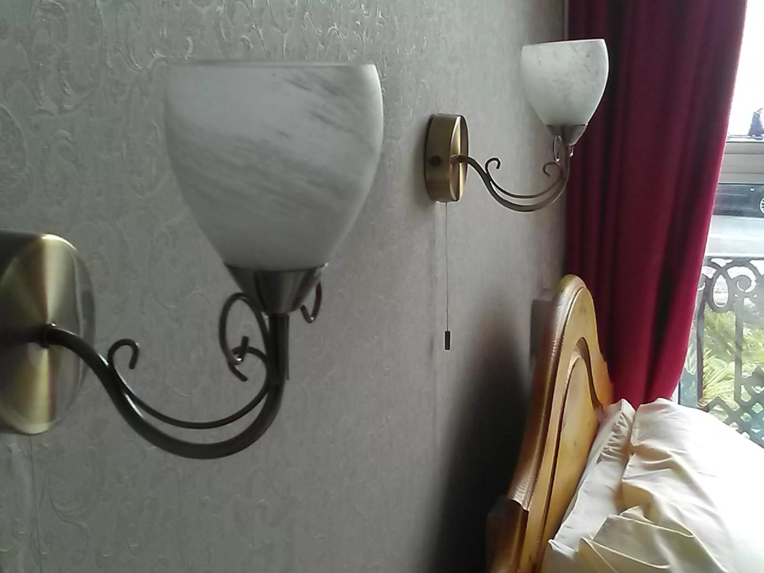 Bathroom in The Iverna