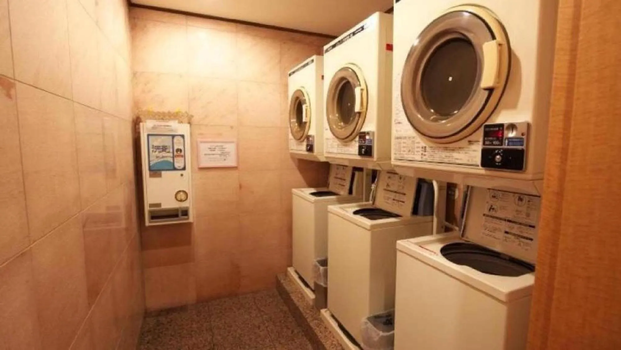 Area and facilities in Toyoko Inn Tokyo Haneda Airport No.1